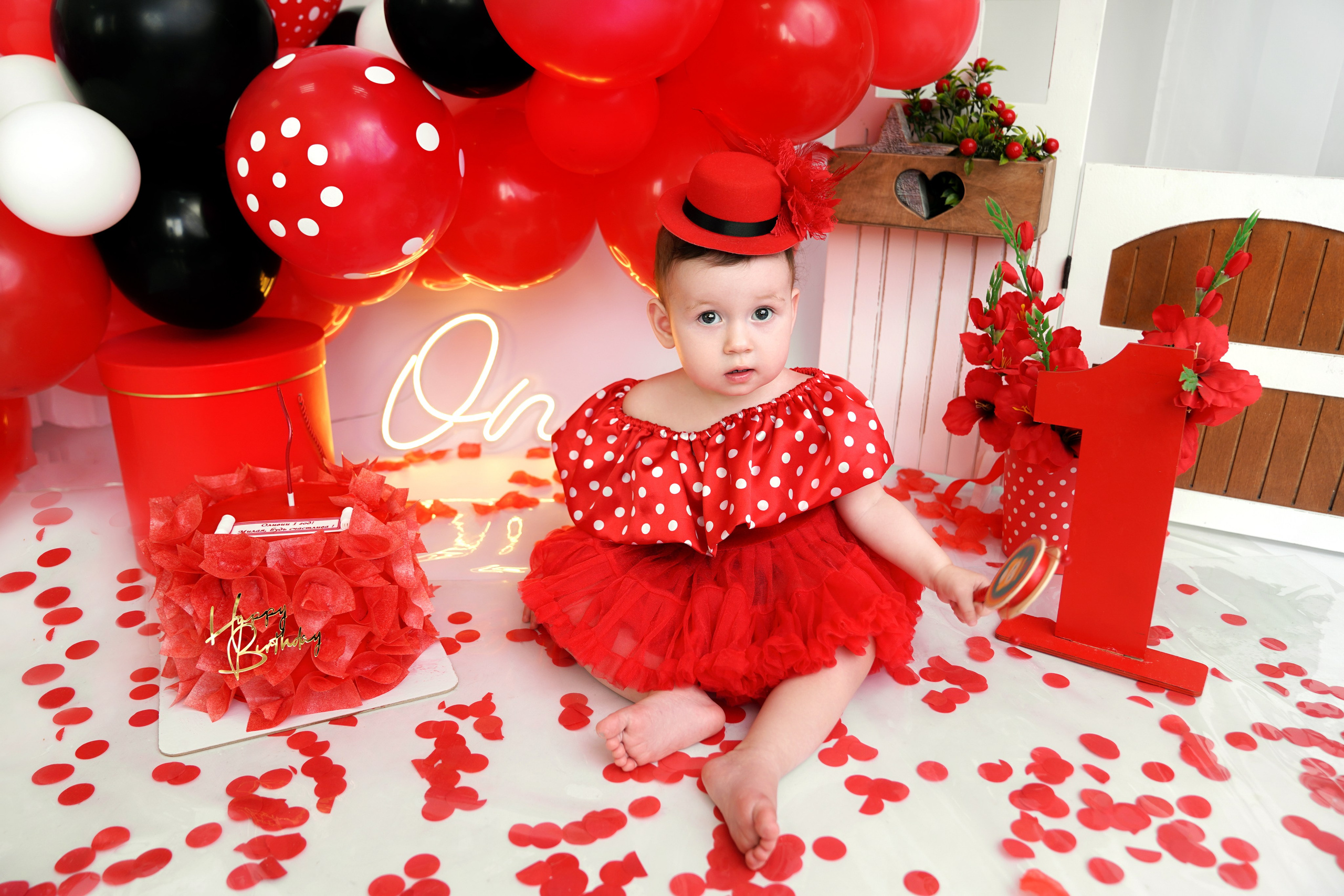 Фотосессия ГОДОВАСИЕ. Фотограф новорожденных, детей до года и беременных в Симферополе