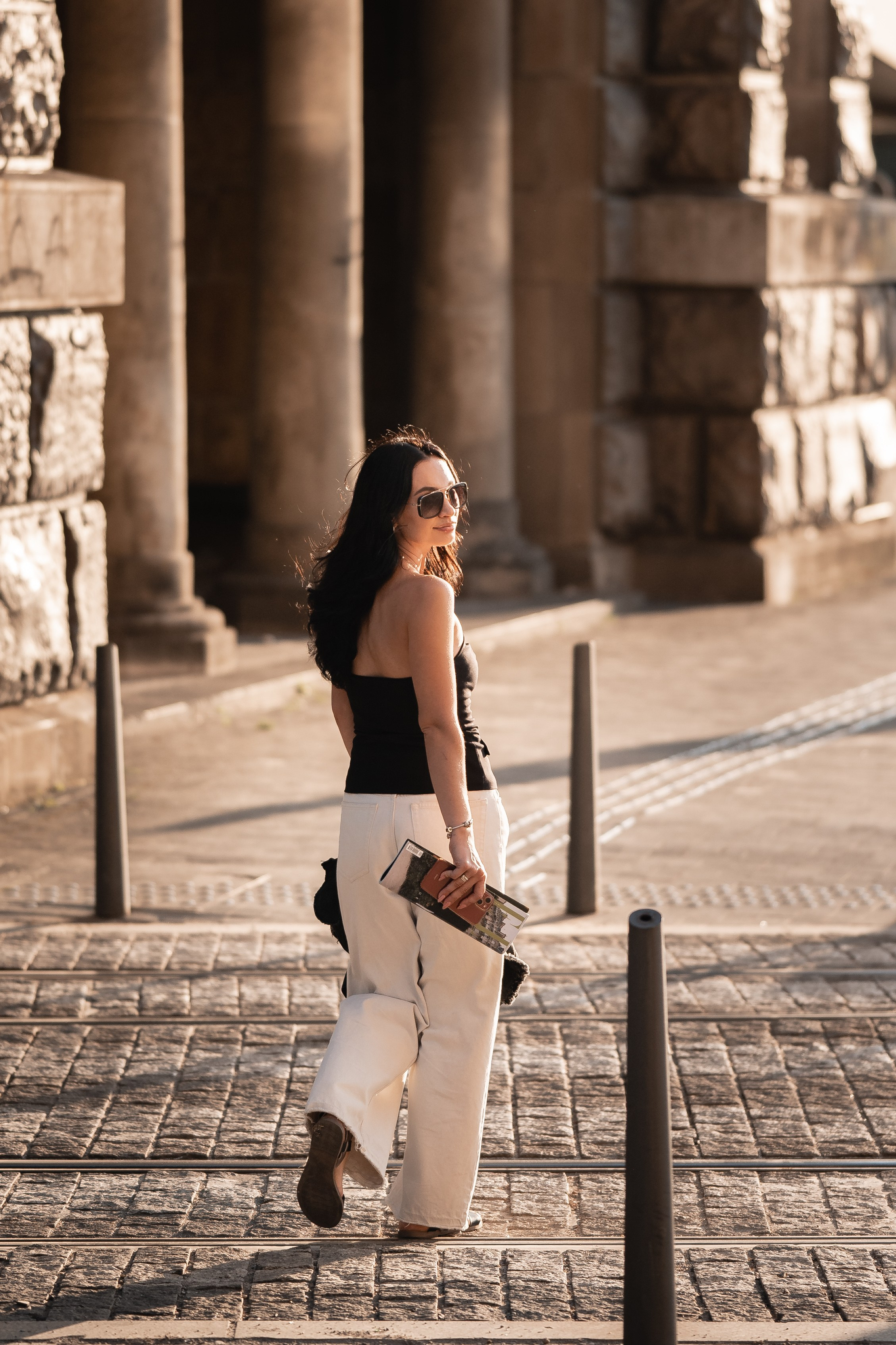 КОФЕ И ТРАМВАИ. Фотограф в Белграде Чугреева Елена