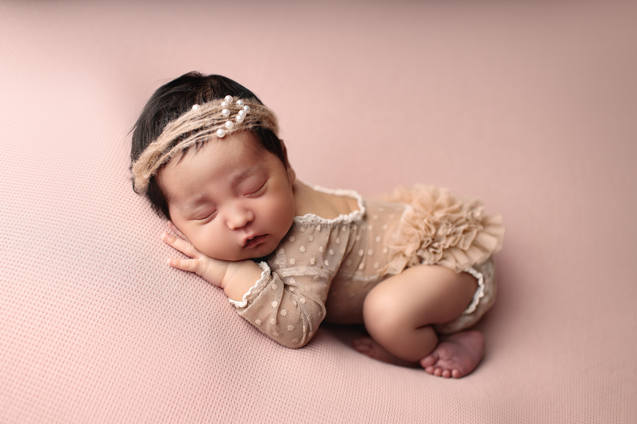 Фотограф новорожденных Великие Луки Псковская область. Детский семейный фотограф Великие Луки Анна Никонова