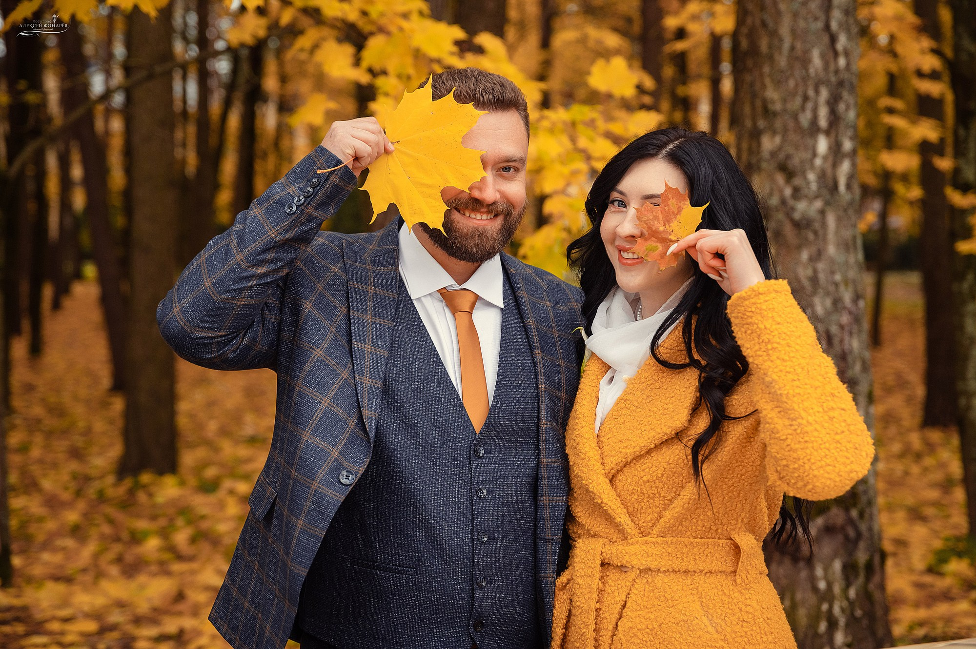 Улыбки молодоженов