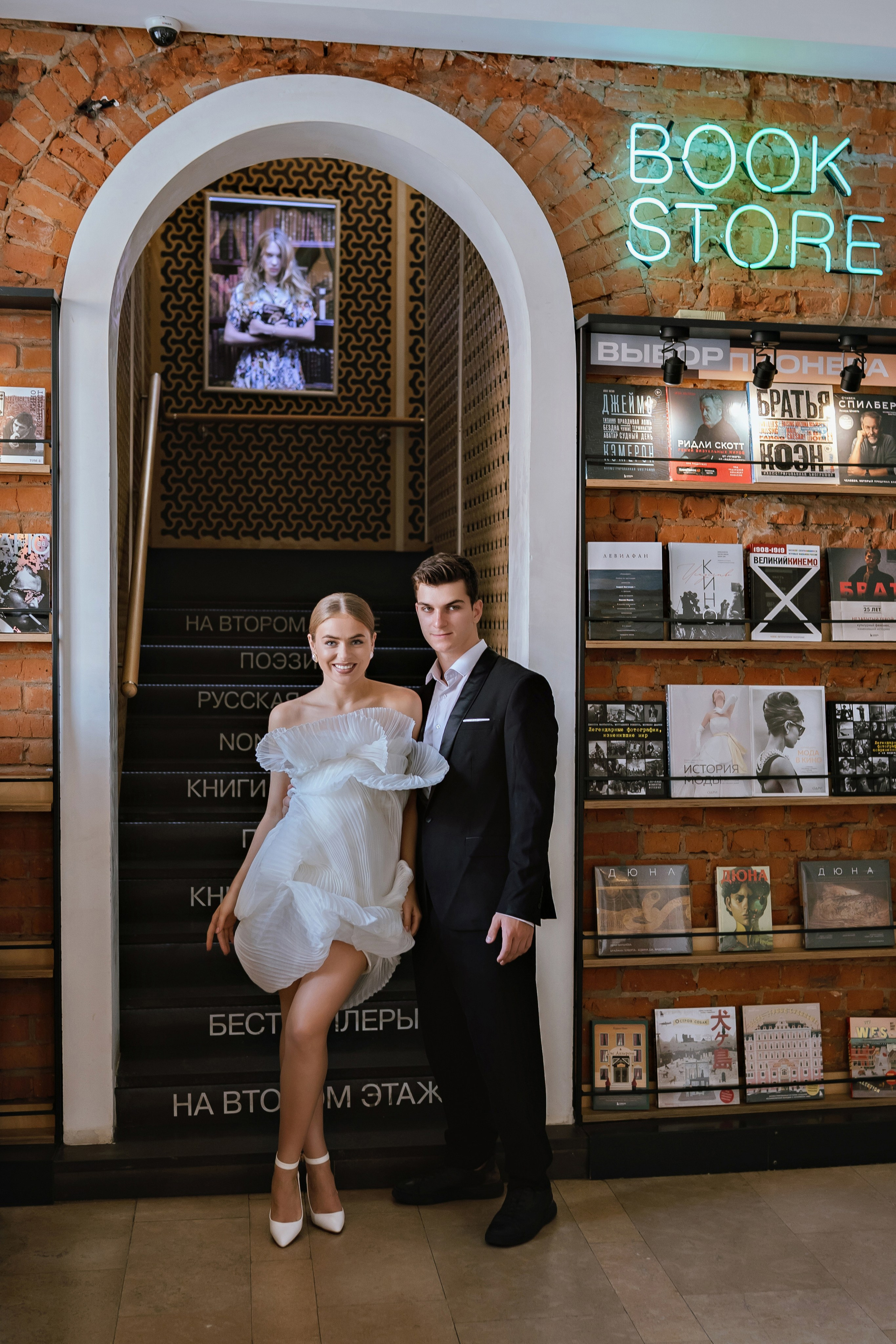 Свадебная фотосъемка, свадебная видеосъемка. Фотограф и видеограф Москва. Свадебный фотограф, видеограф. Выпускные альбомы. Оживающие альбомы