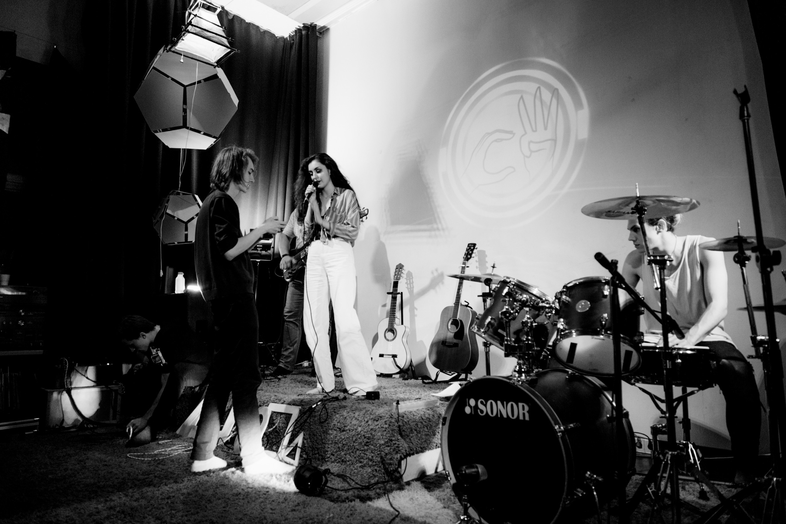 Третья среда. Фотограф в Москве и Санкт-Петербурге Саша Кар