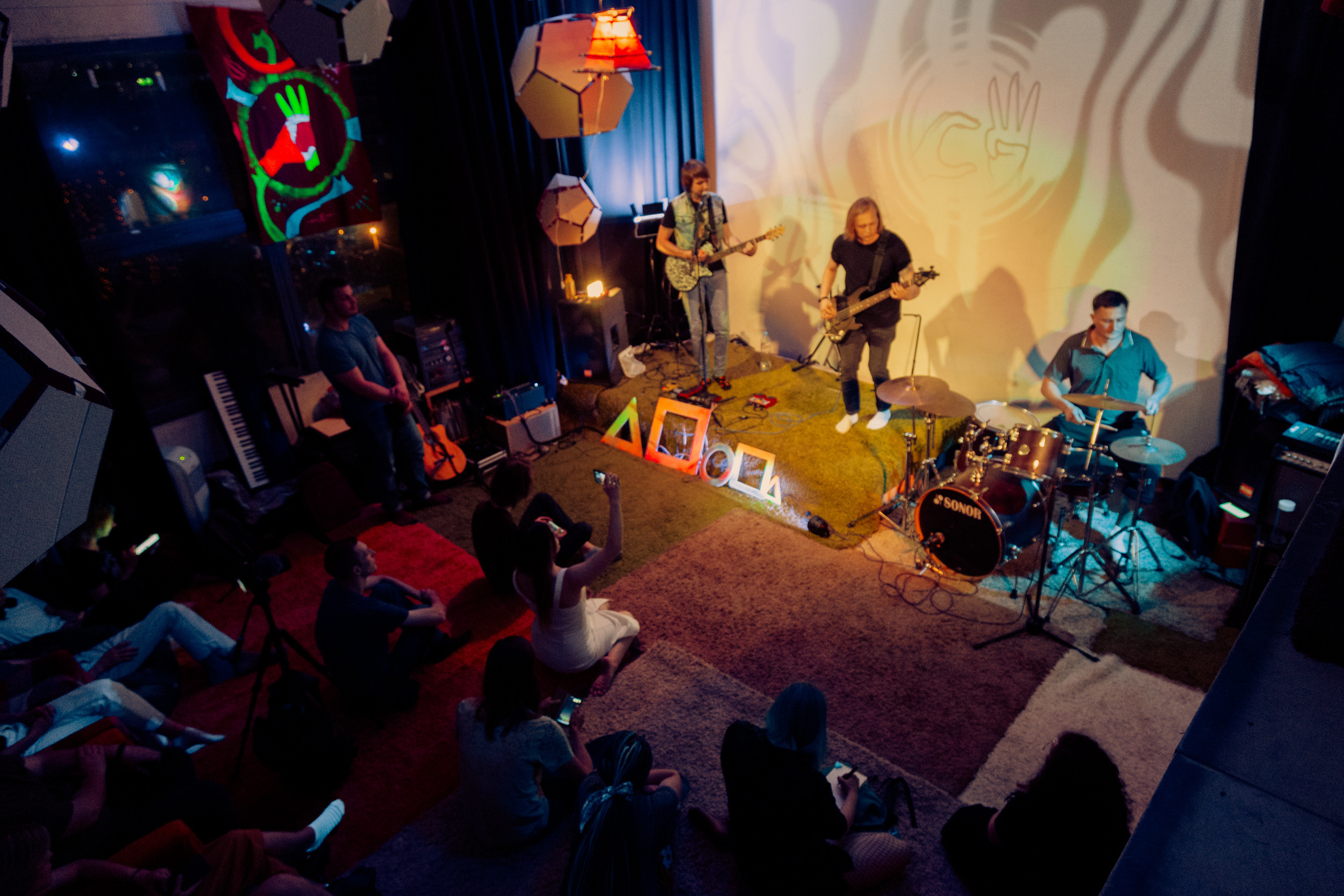 Третья среда. Фотограф в Москве и Санкт-Петербурге Саша Кар