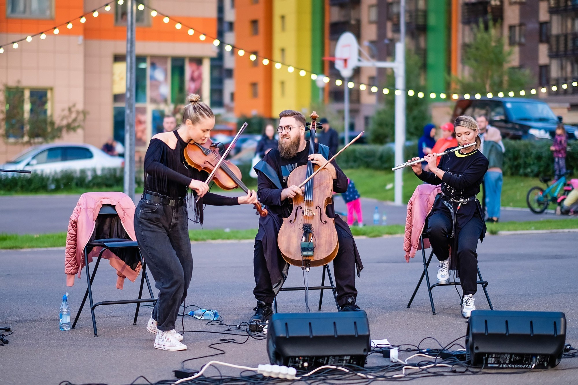Репортажная фото видеосъёмка репортажей фотограф в Красноярске цена стоимость заказать забронировать услуги фоторепортаж видеосъёмка дрон