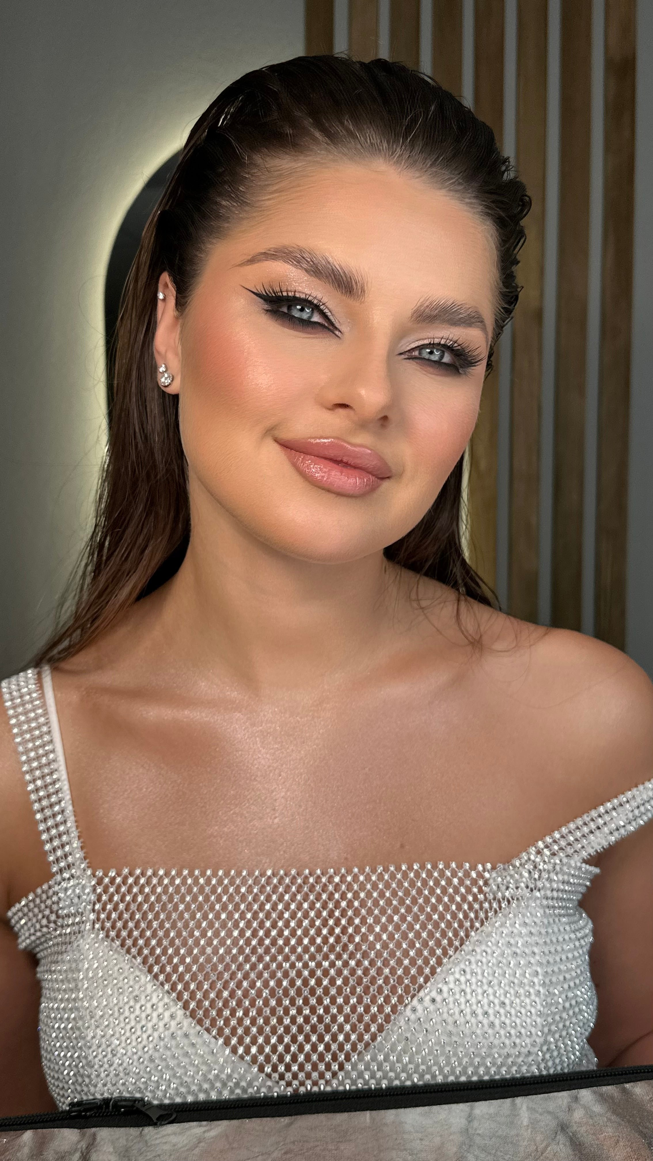 Стилист Чаус. Подрядчики и друзья сети свадебных площадок House for wedding