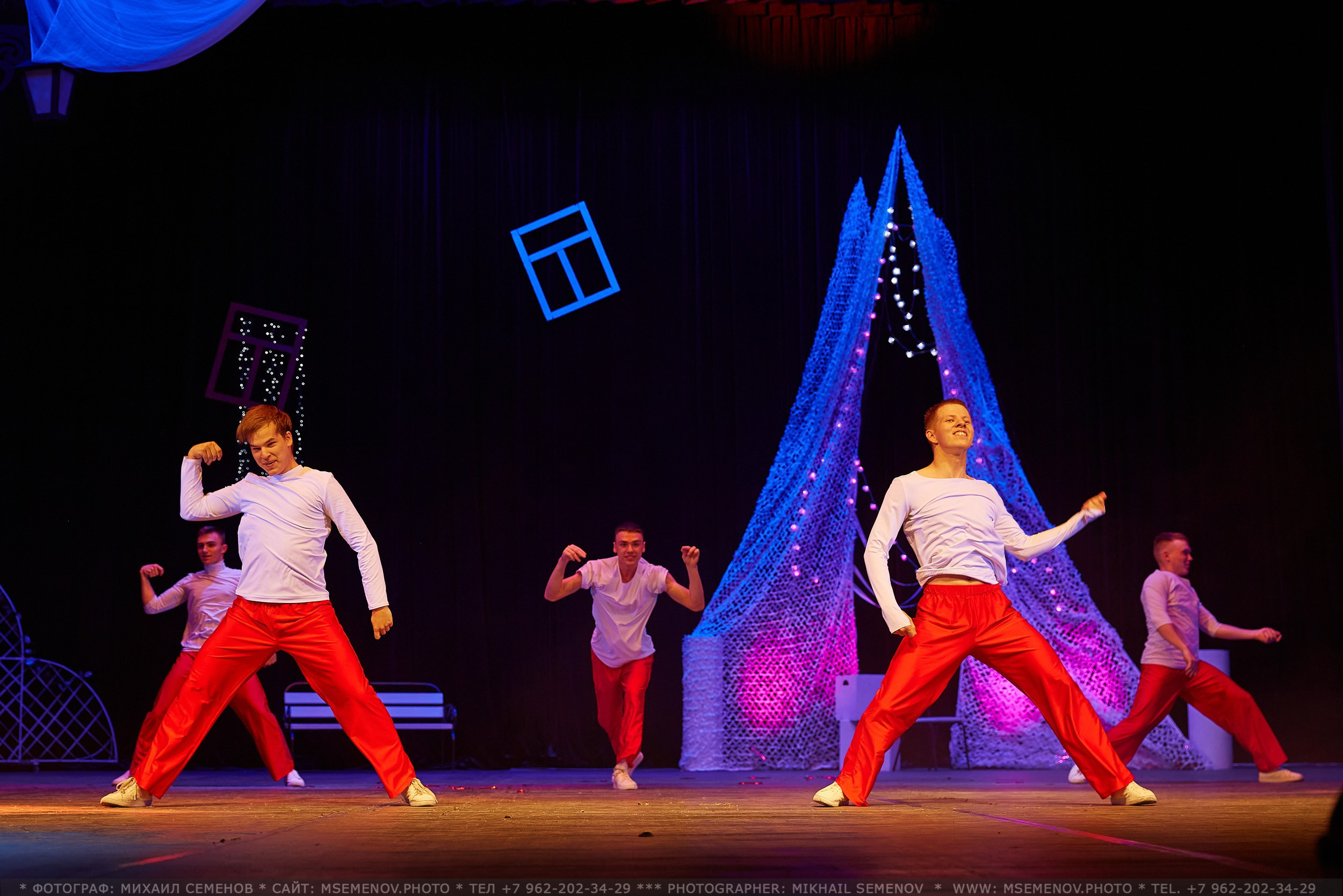 АНОНС фоторепортажа «Танцуй вопреки…» Танцевальный клуб «Априори». Фотограф, фотопроекты Михаила Семенова в Ярославле. Фотошкола