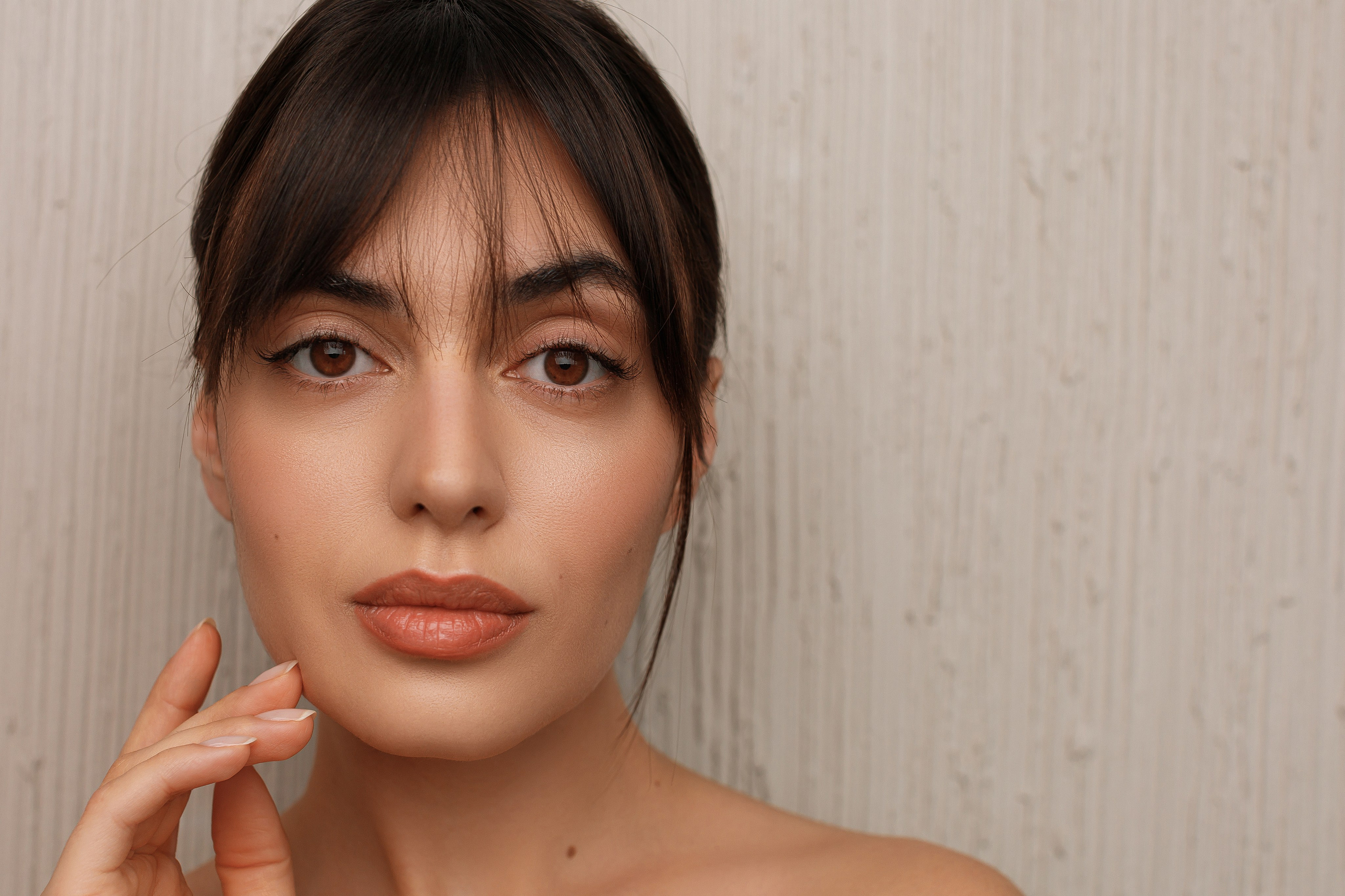 NEVELSKIN. Мария Стеклова контент фотограф и семейный фотограф в Омске и Тюмени