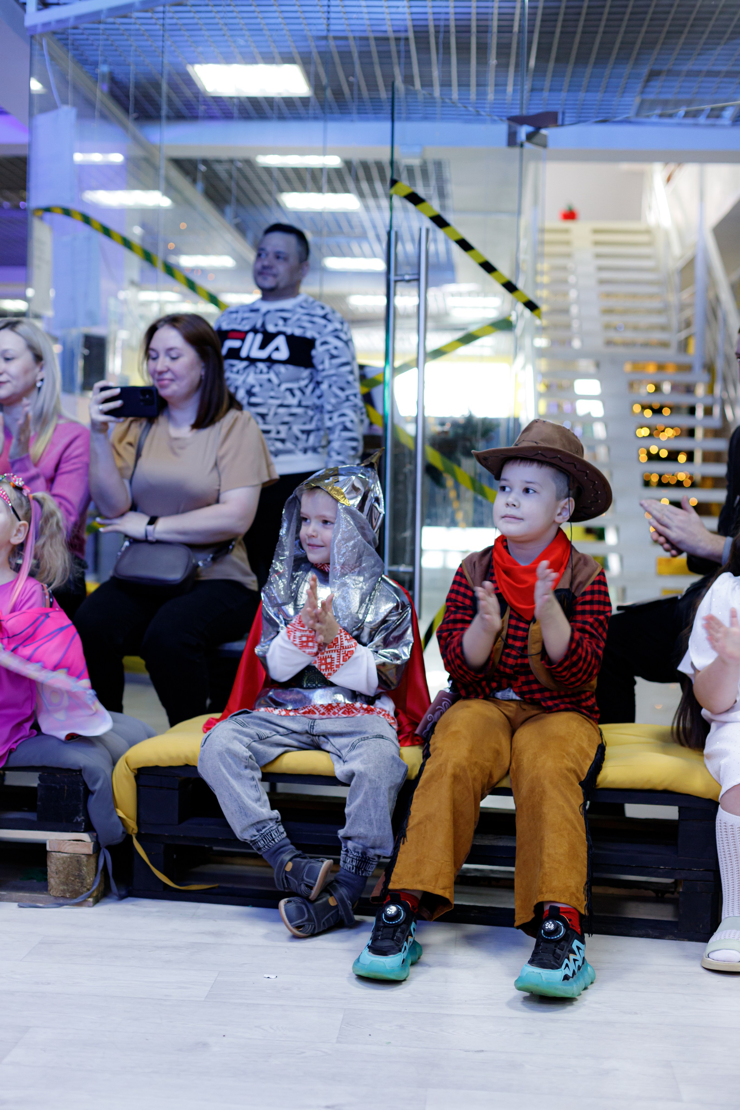 HAPPY NEW YEAR PART/5. Photokarish