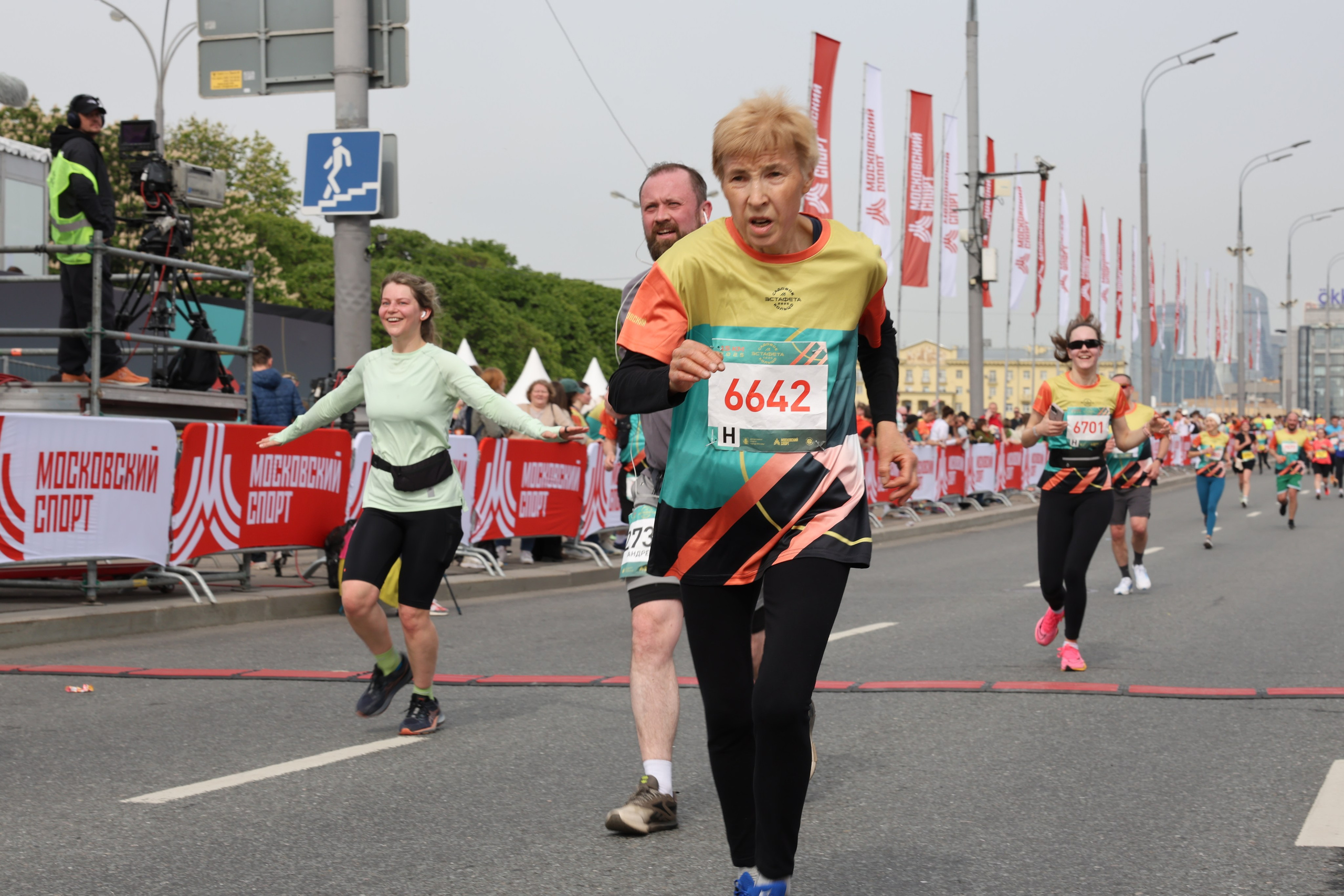 Забег по Садовому кольцу 2025 г. Репортажный фотограф, спортивный фотограф в Москве и области
