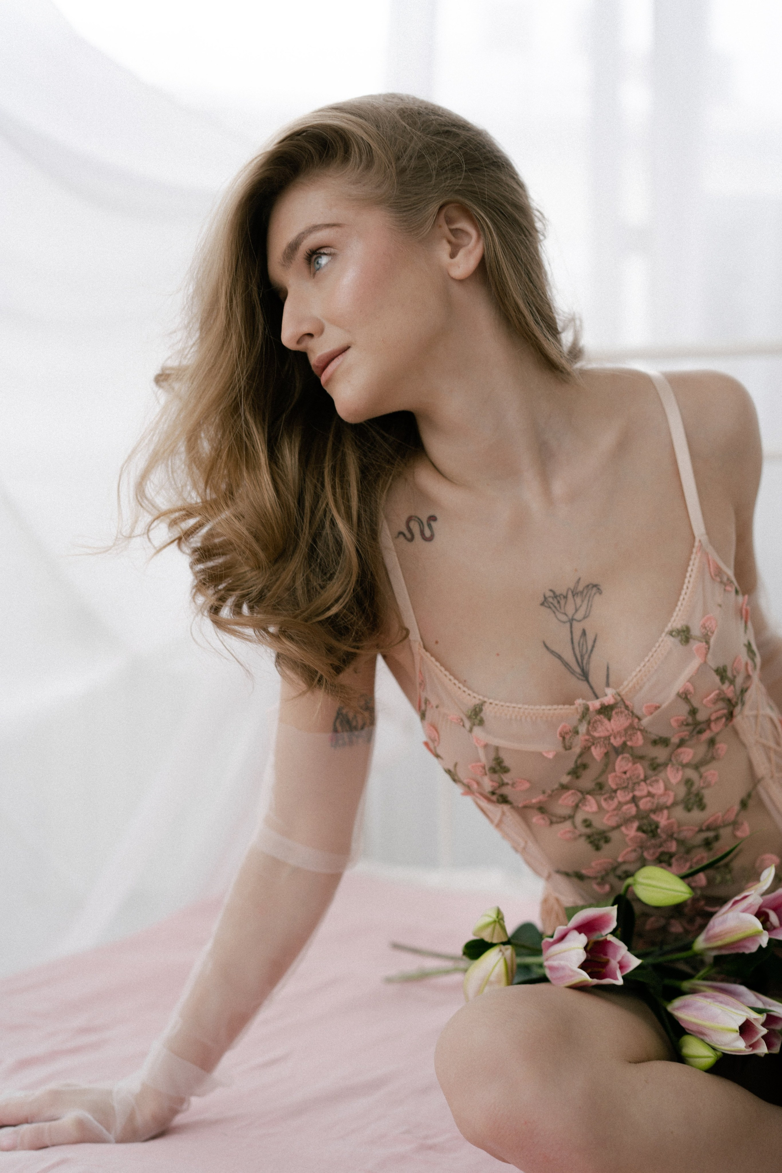 Мария, 40-42 р-р, рост 168. KED Production — продакшн из СПб. Создаём фото, видео и контент, который помогает брендам и селлерам продавать больше