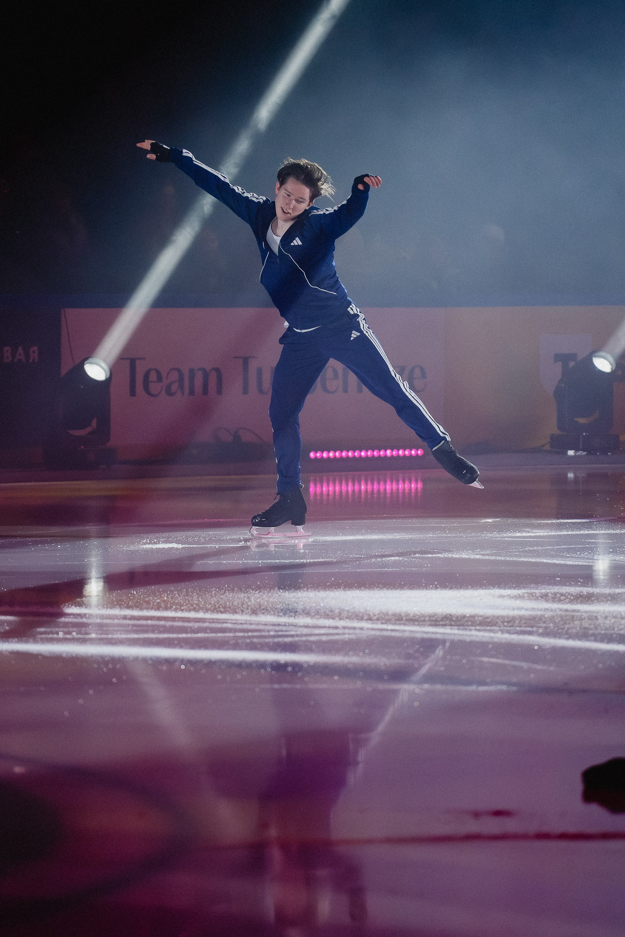 Шоу Этери Тутберидзе в Новосибирске. Воробьева Ксения — Спортивный и танцевальный фотограф Новосибирск