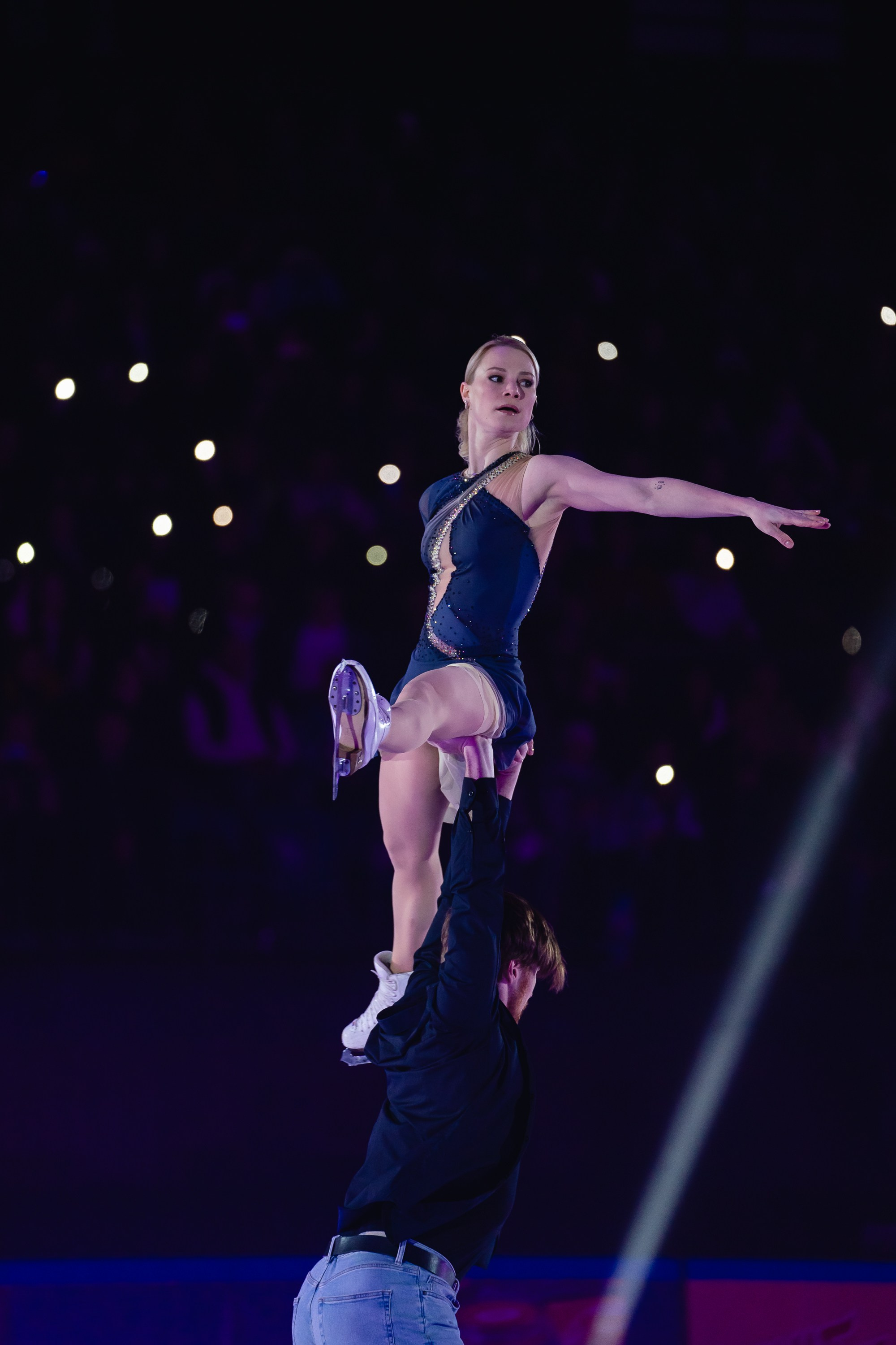 Шоу «Чемпионы на льду» в Новосибирске. Воробьева Ксения — Спортивный и танцевальный фотограф Новосибирск