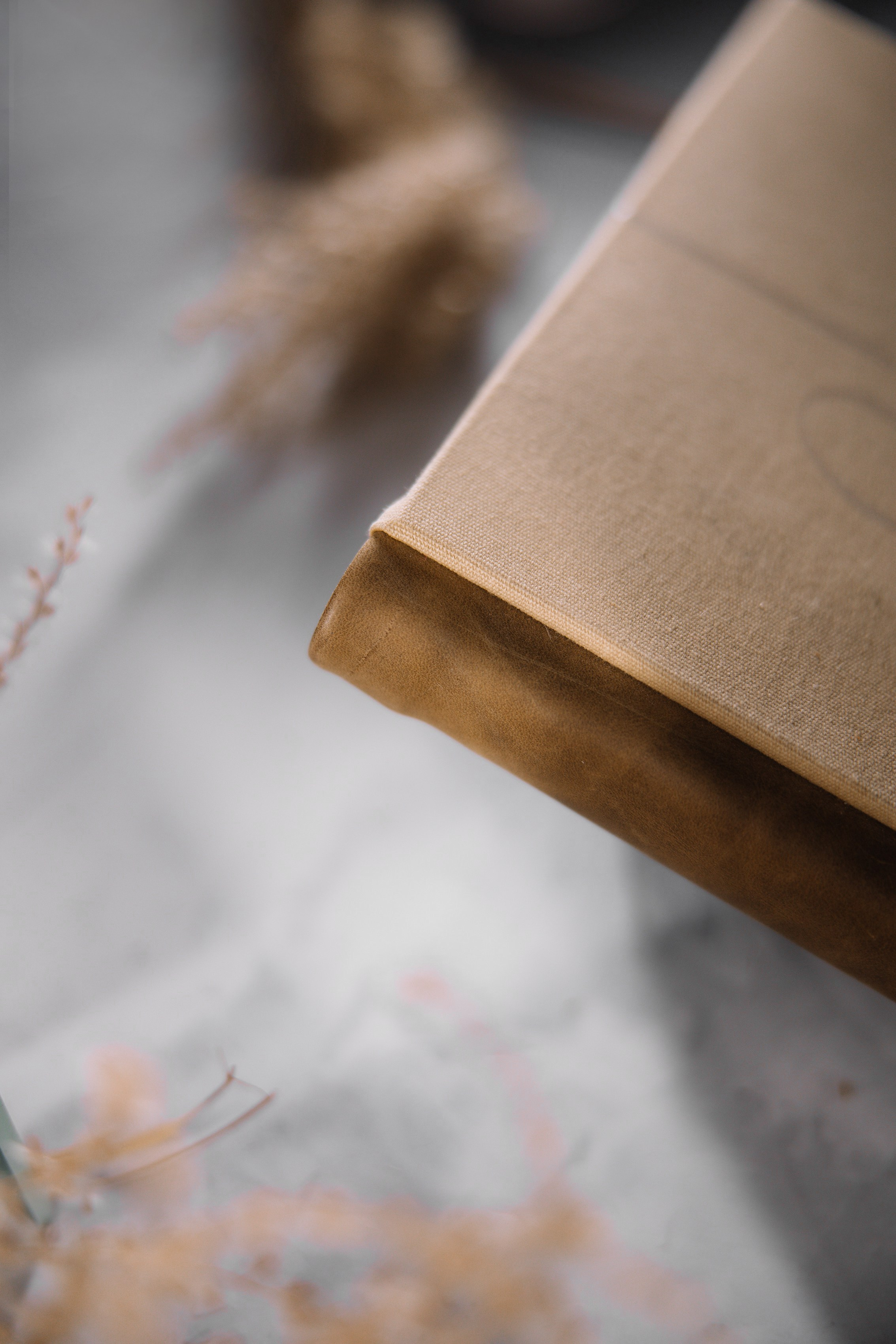 МИКА. Заказать индивидуальную фотокнигу ручной работы