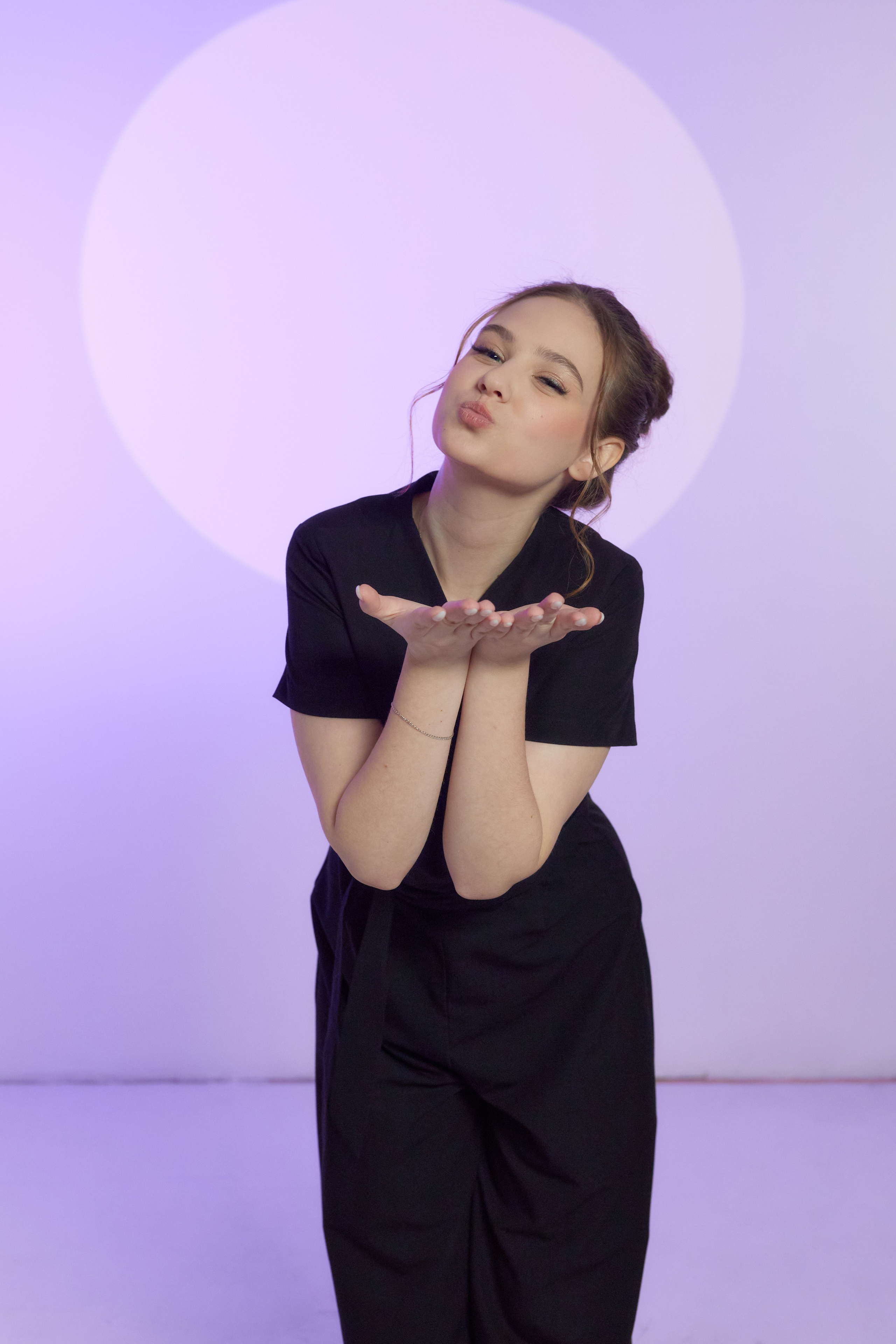 Альбом на окончание школы 9 и 11 класс «Симфония». Выпускные альбомы в Тюмени для школ, садов, вузов спортивных секций