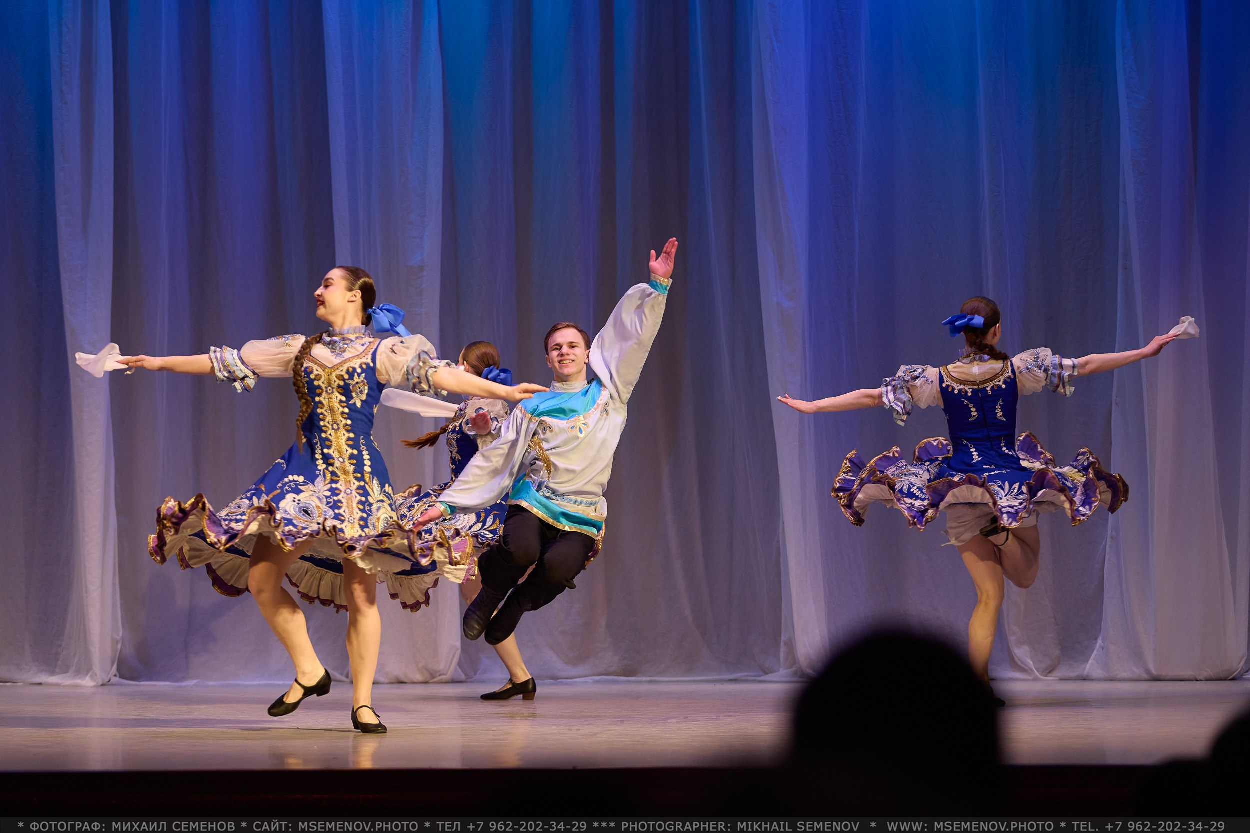 Фоторепортаж с Концерта «Волжанка» и «Задоринка»