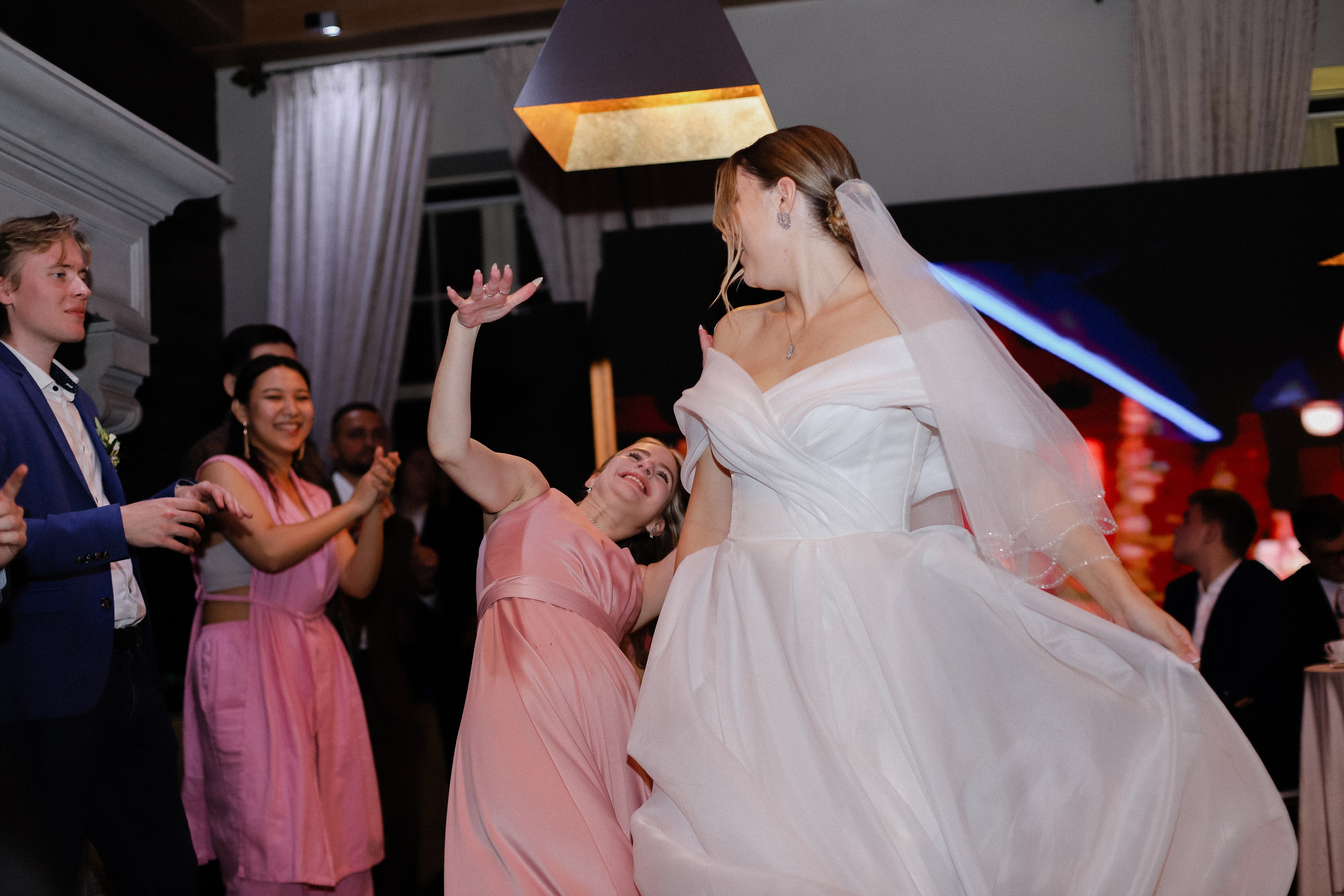 Илья и Анастасия. Фотограф в Алматы и Москве Даша Пушкина