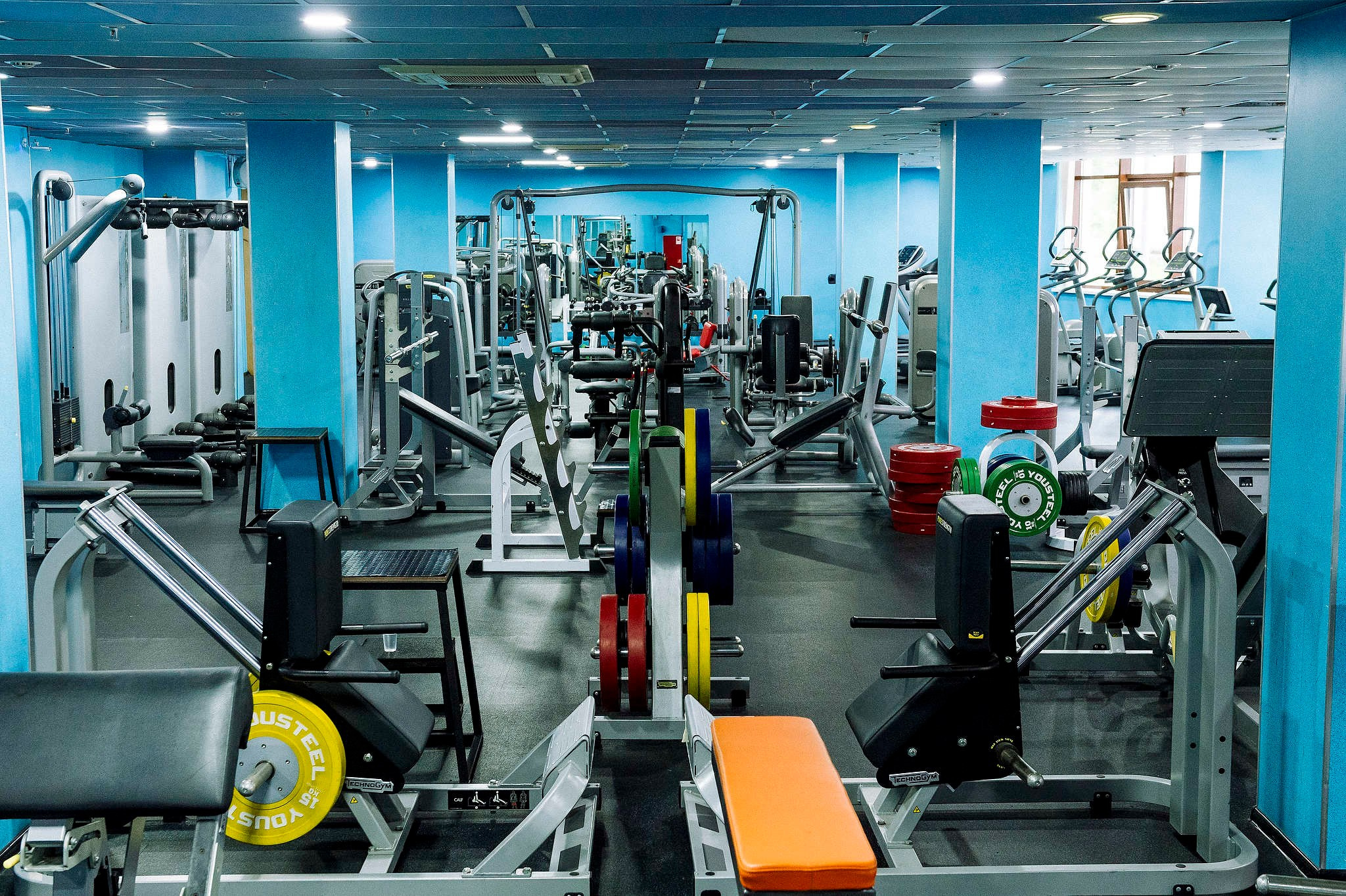 Юг-Спорт в Сочи. Спортивный комплекс и соревнования. Репортажный фотограф в Сочи — Михаил Мордасов