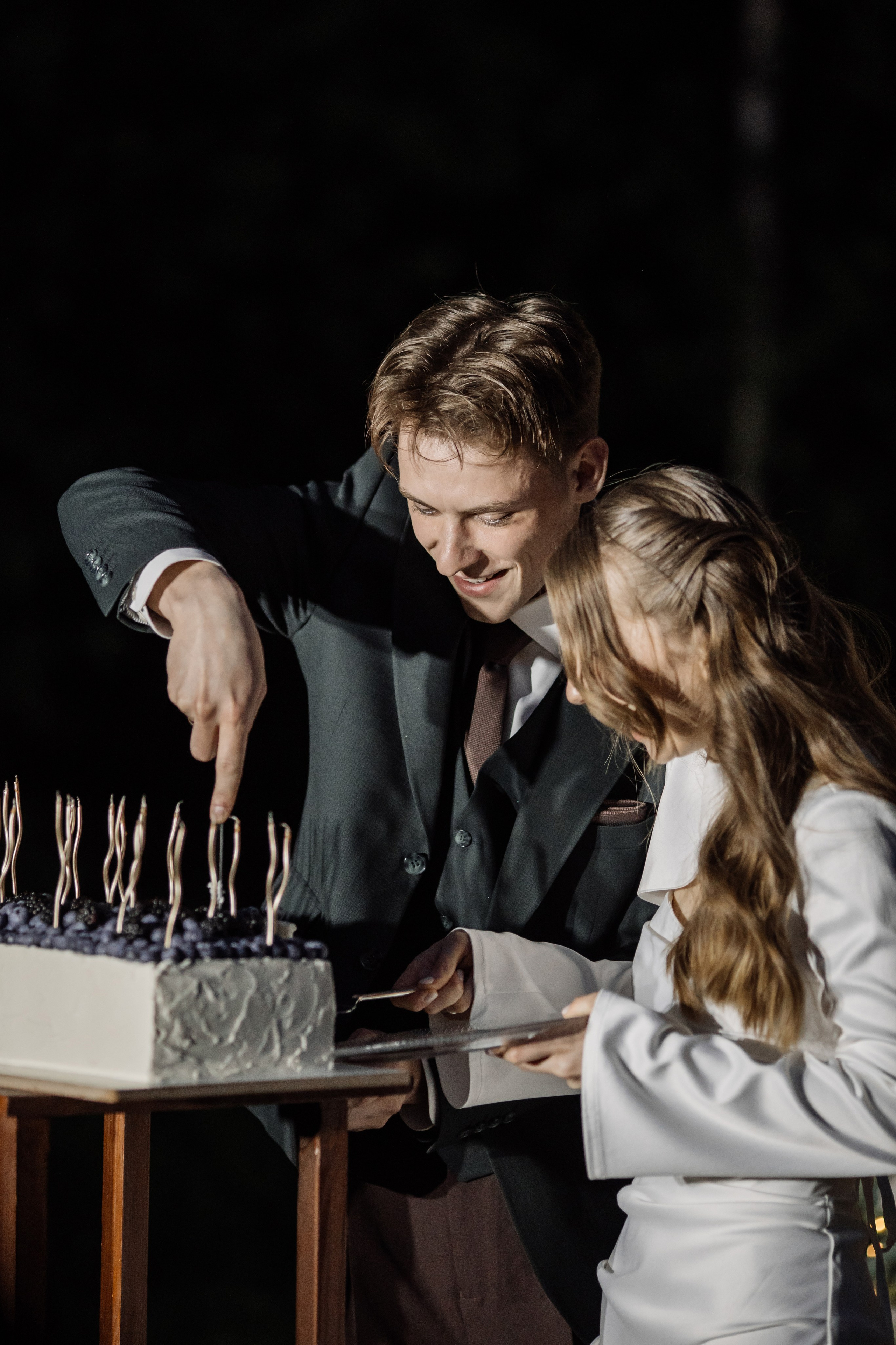 Свадебная фотосессия пары в Агроусадьбе Дачка бай