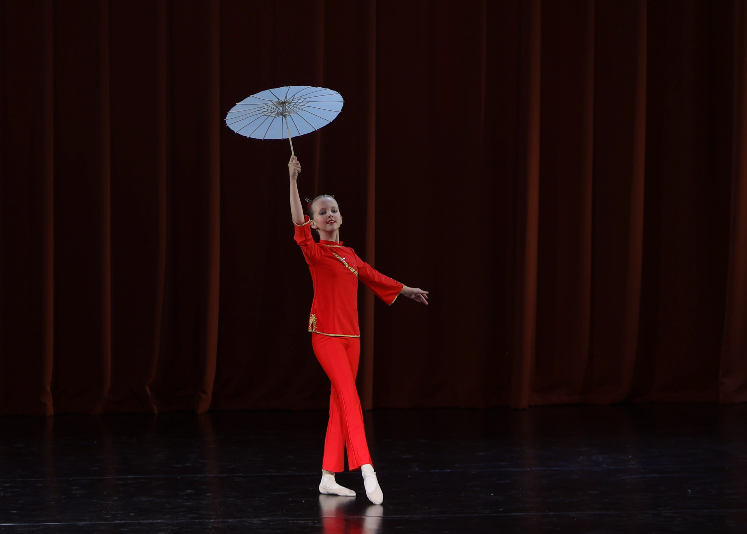 Фестиваль хореографического искусства «КУБОК ЛЕГЕНДЫ — 2025». Выпускные альбомы и школьный фотограф в Подольске, Троицке, Щербинке, Москве и Московской области