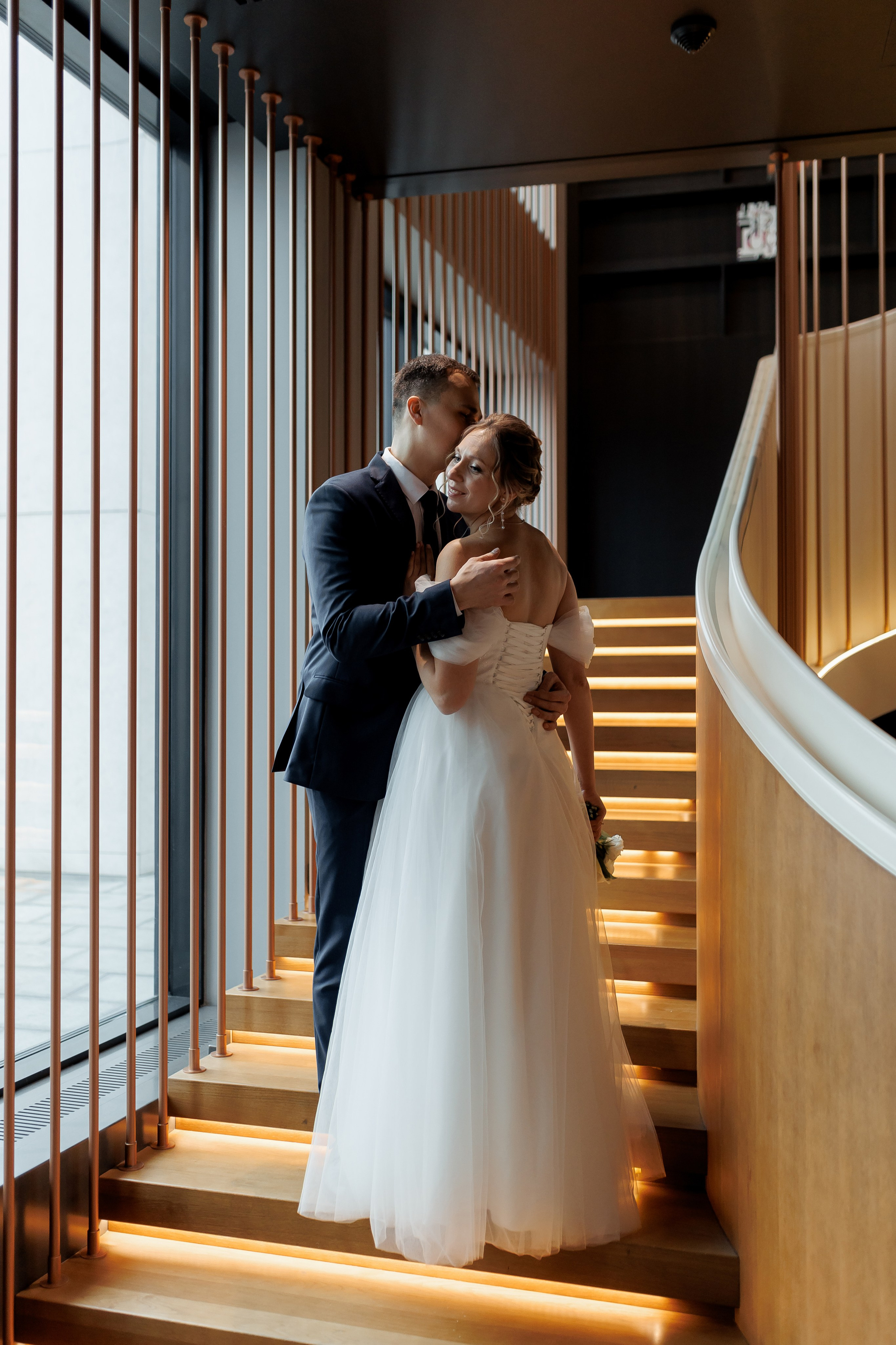 Свадебная фотосессия в отеле Мовенпик Москва Таганская