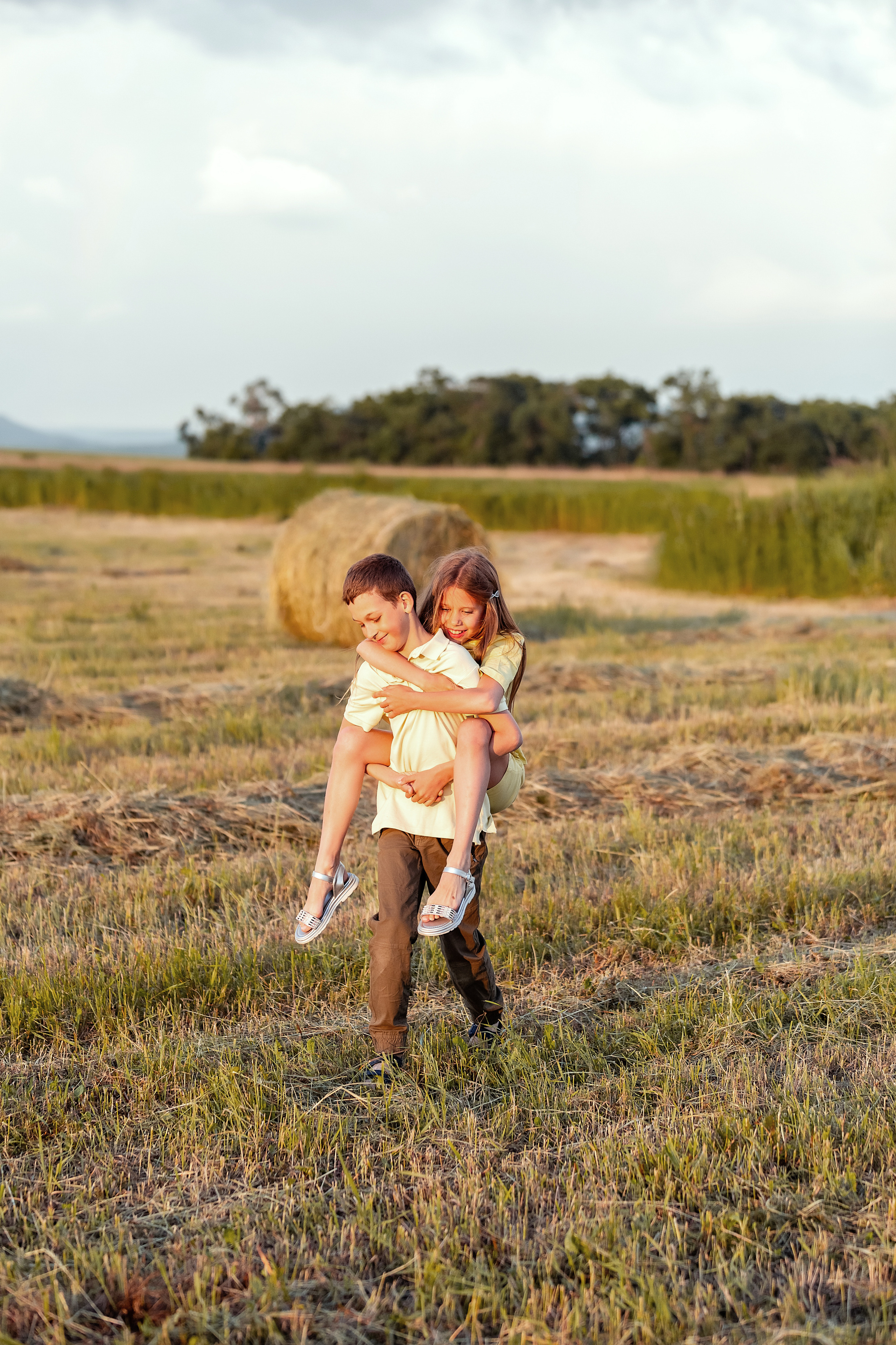 Осенний закат. Стильный выпускной альбом Владивосток фотограф Вероника Мигачева