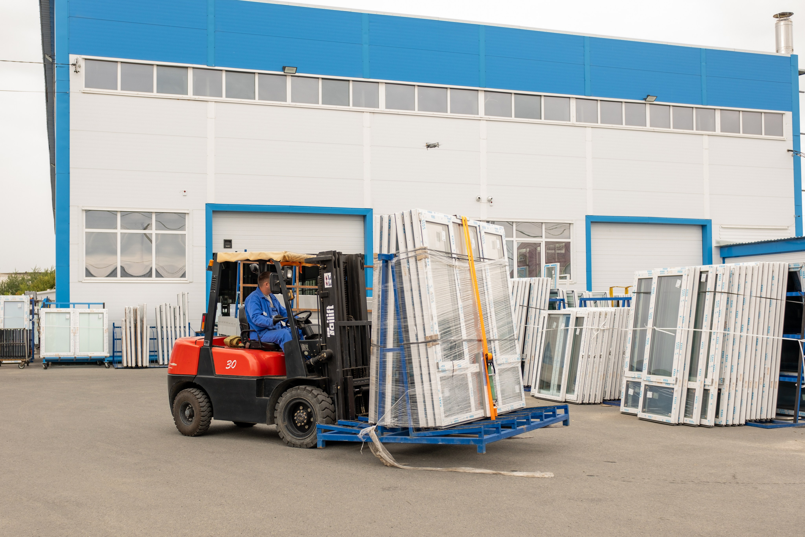 Съёмка для производственной компании МЕГАПОЛИС. Фотограф и видеограф Анна Жагорина