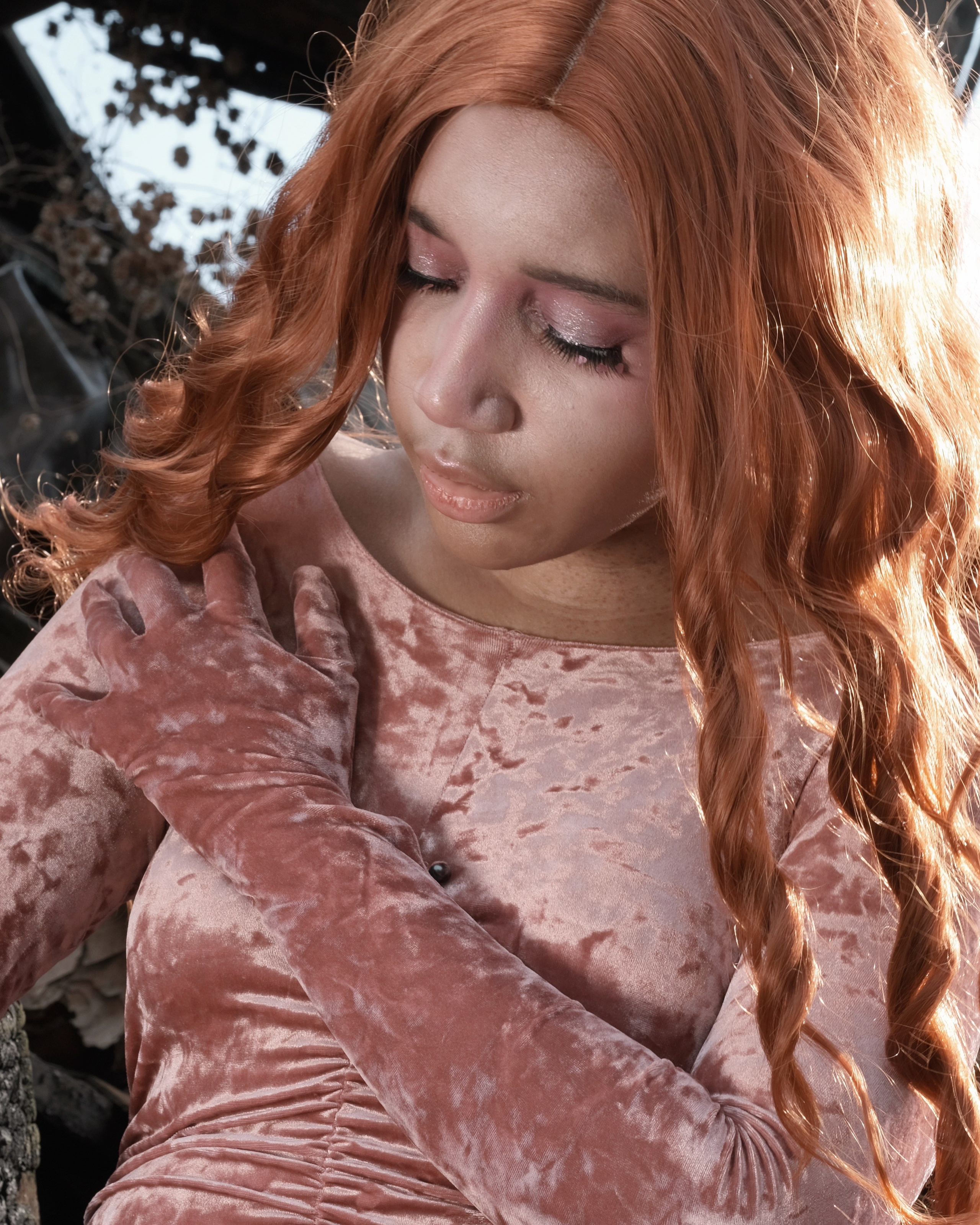 Pretty face. Rosebud. core production