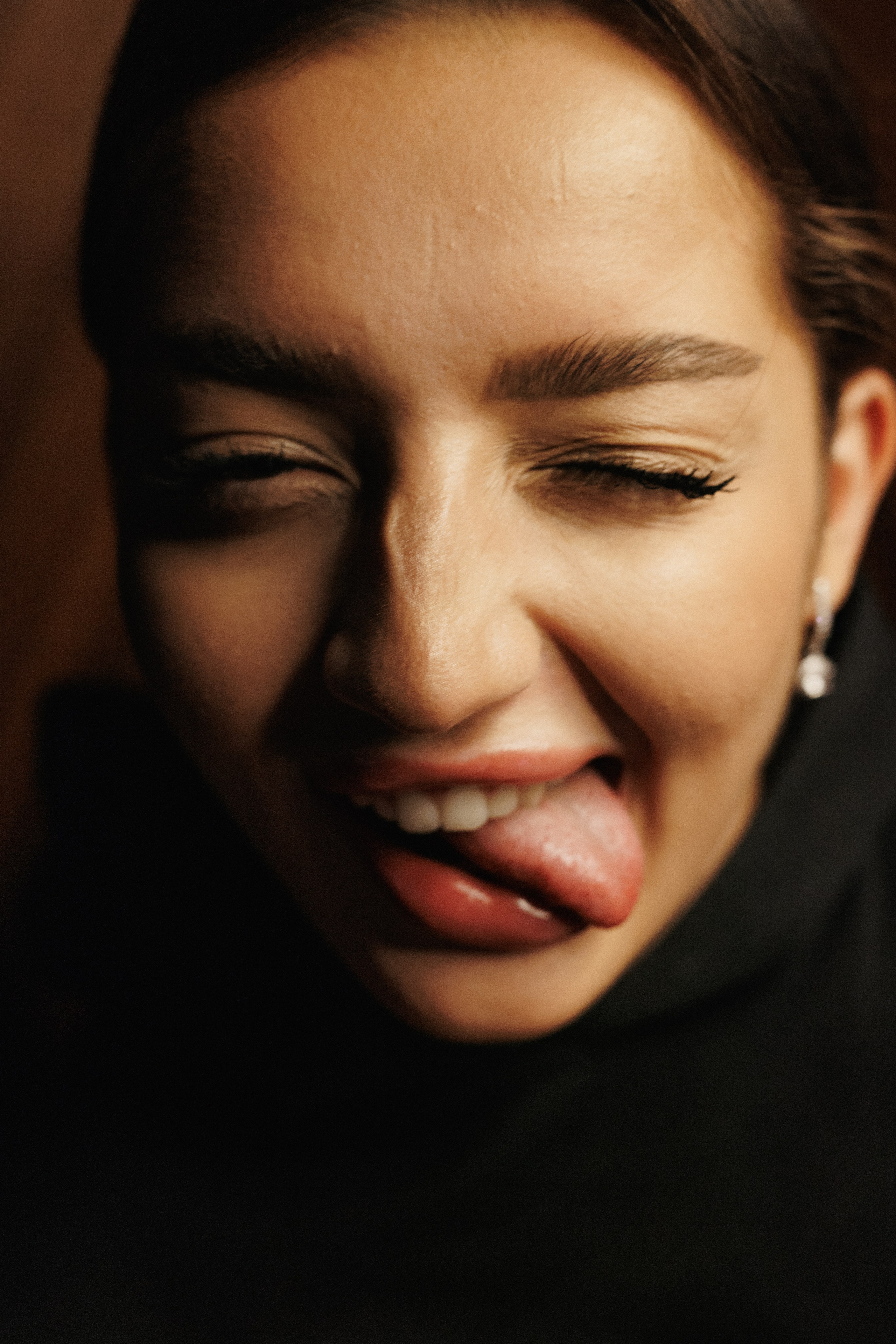 B.DAY PARTY ЖУРНАЛА •G. СВОИ. ФОТООТЧЕТЫ-СОБЫТИЯ-МЕСТА