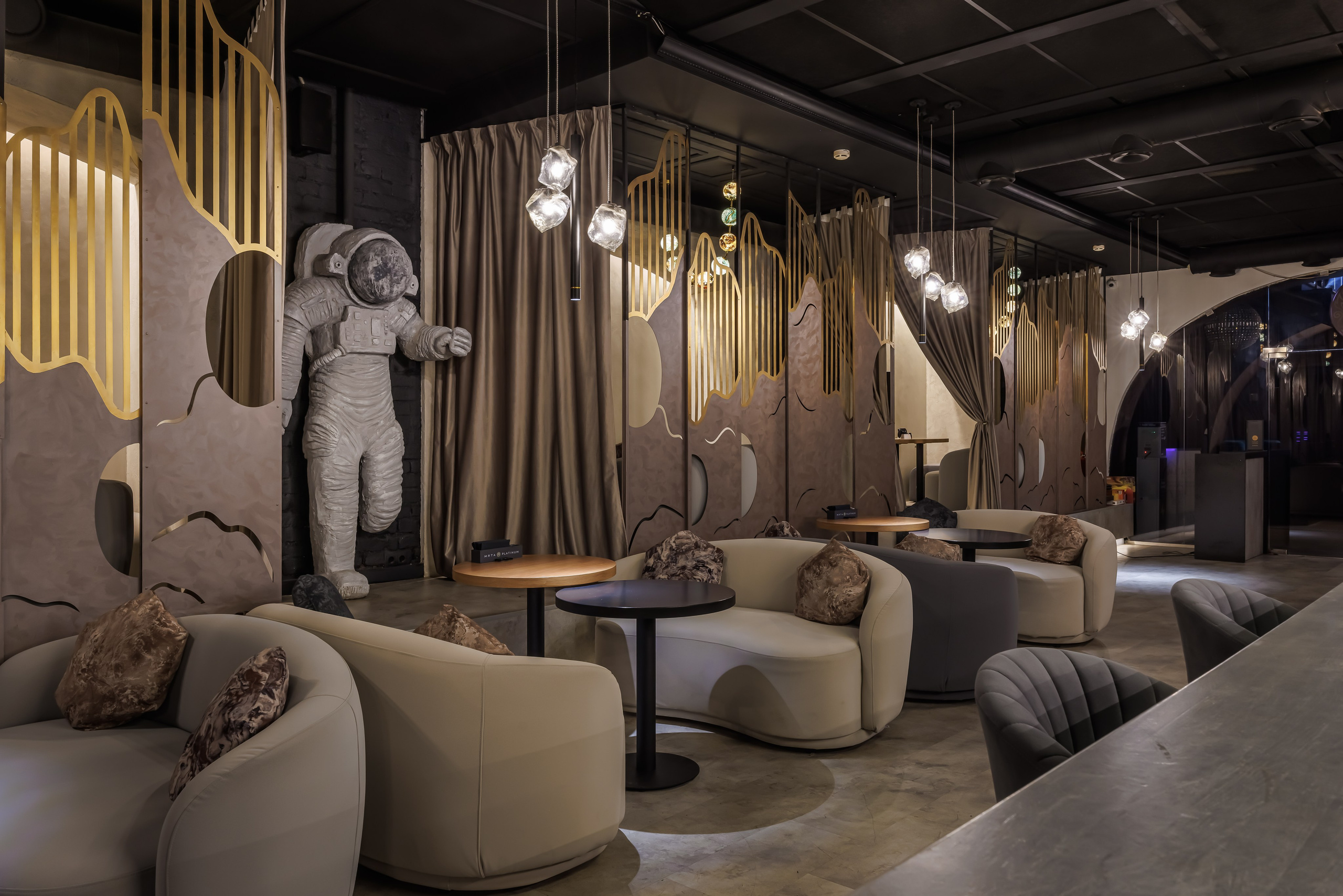 Интерьерная фотосъёмка кафе, ресторанов и баров в Москве. Интерьерный фотограф Дмитрий Медведев. Фуд-фотограф в Москве Дмитрий Медведев. Фуд-фото и контент для ресторанов, кафе и баров