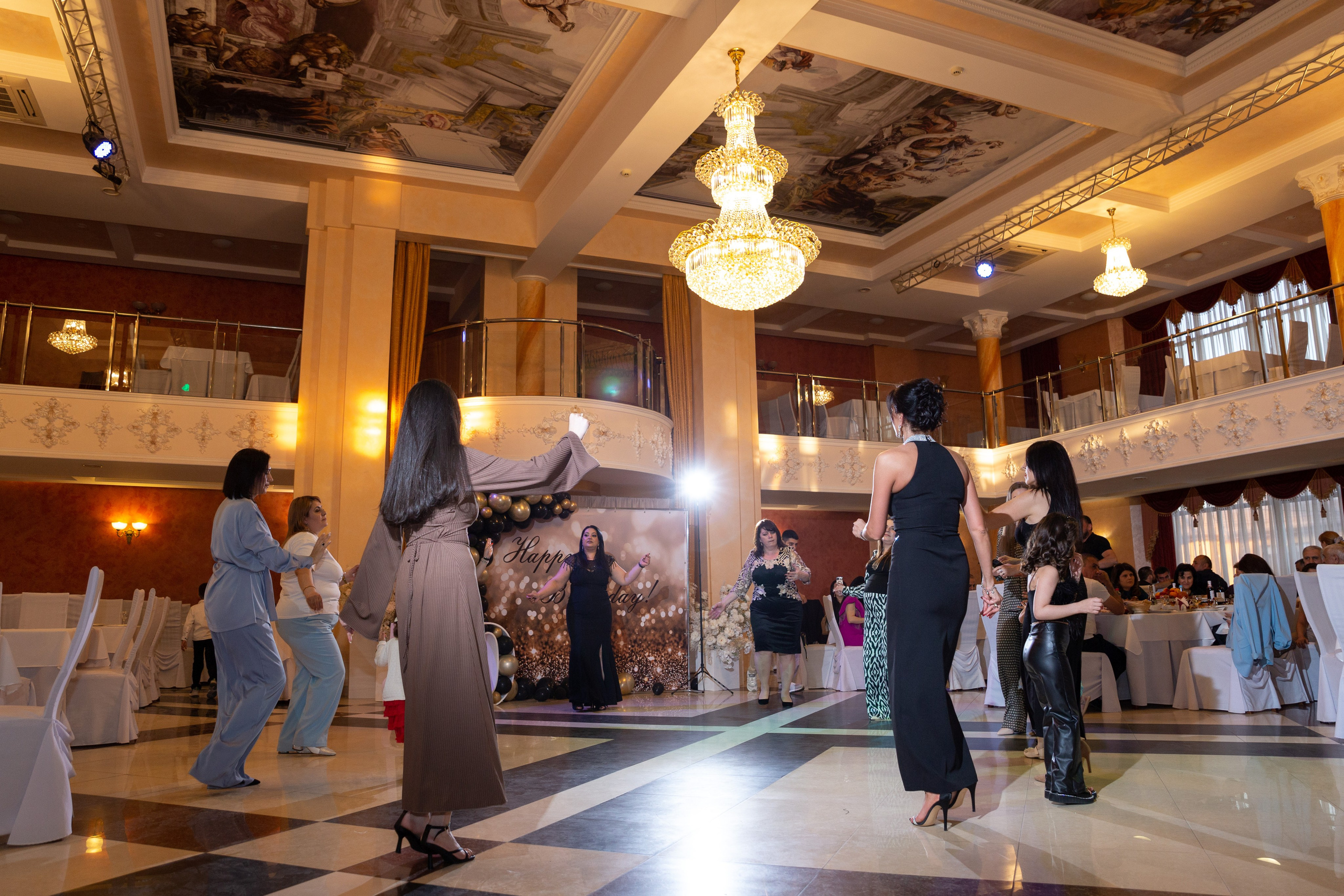 Съёмка юбилея. Фотограф в Ростове Александр Градов — заказать услуги фотографа