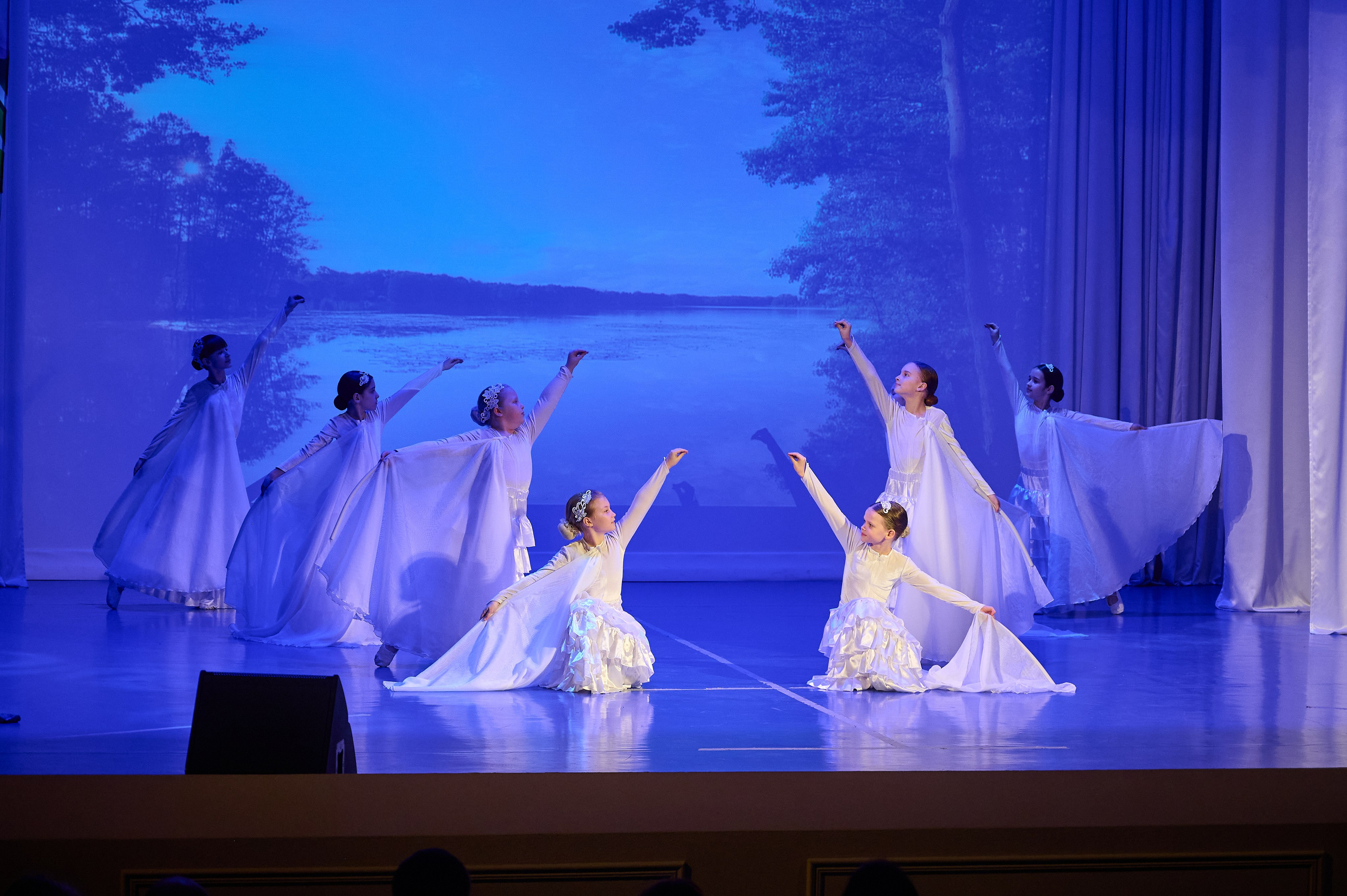 8 марта Марьина роща. Жизнь курорта Кабардинка в фотографиях