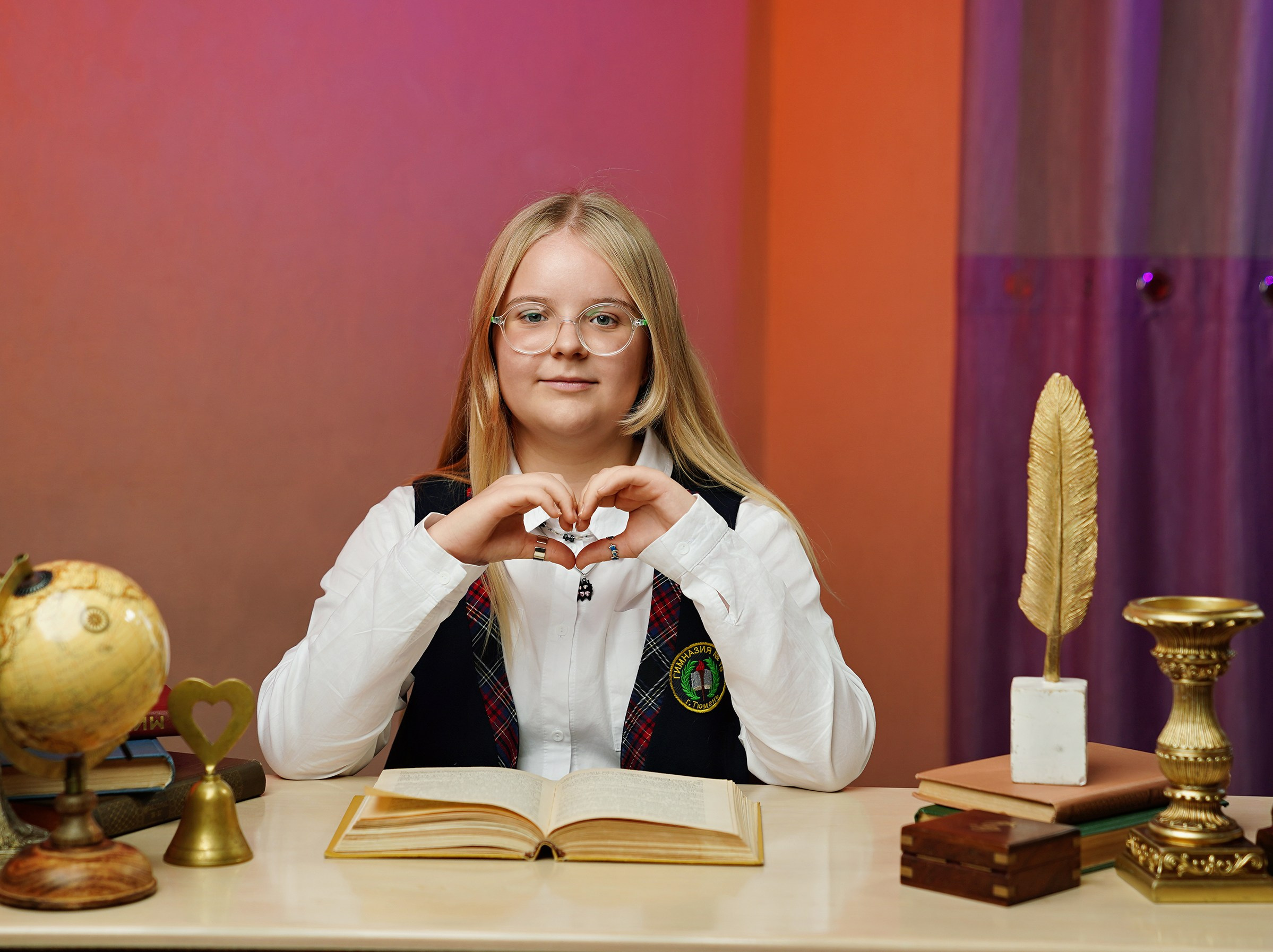 Виньетка + портреты. GOTRA — выпускные альбомы в Тюмени