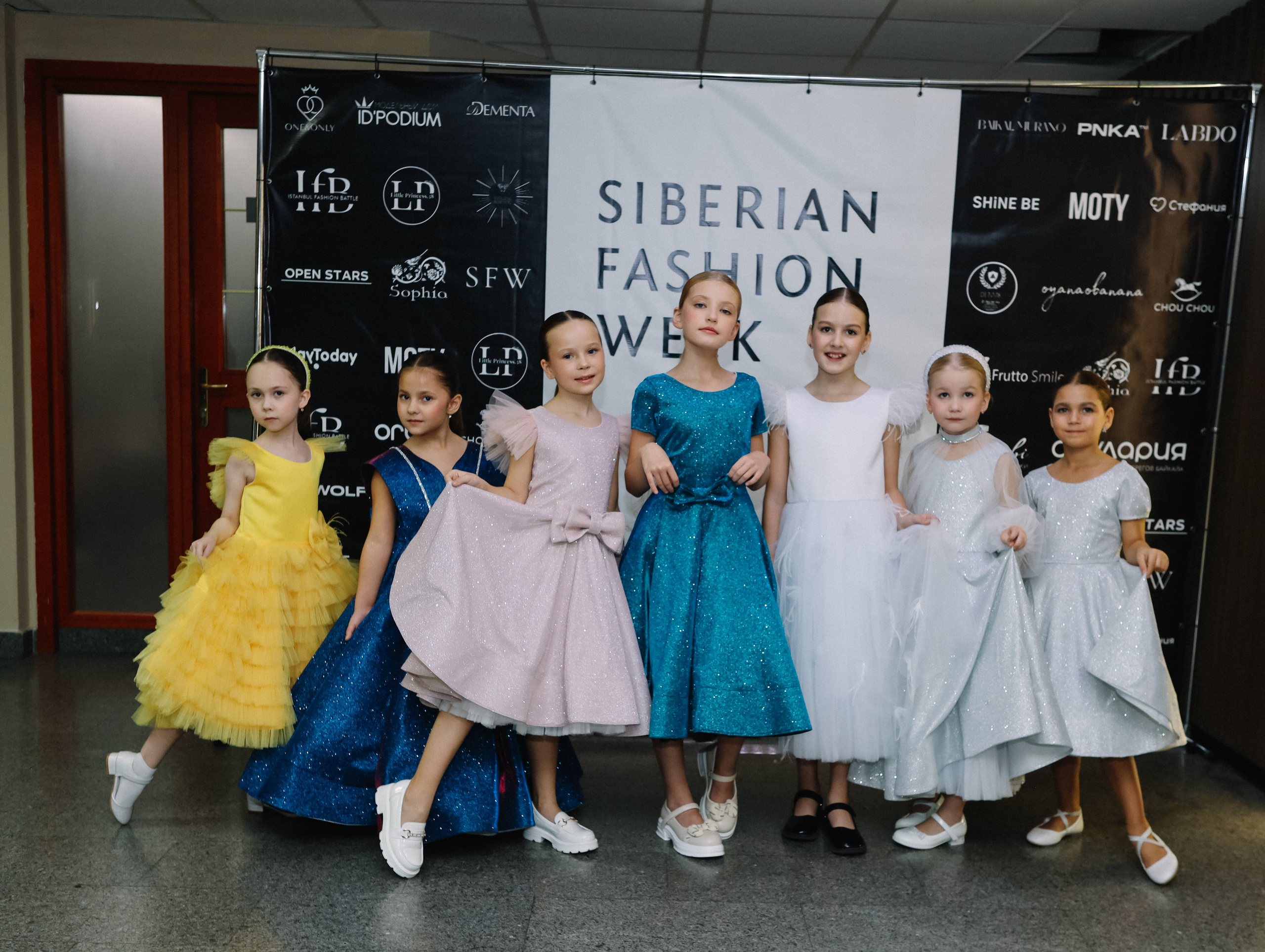 Участвуем в модном показе Сибири. Little_Princess.38