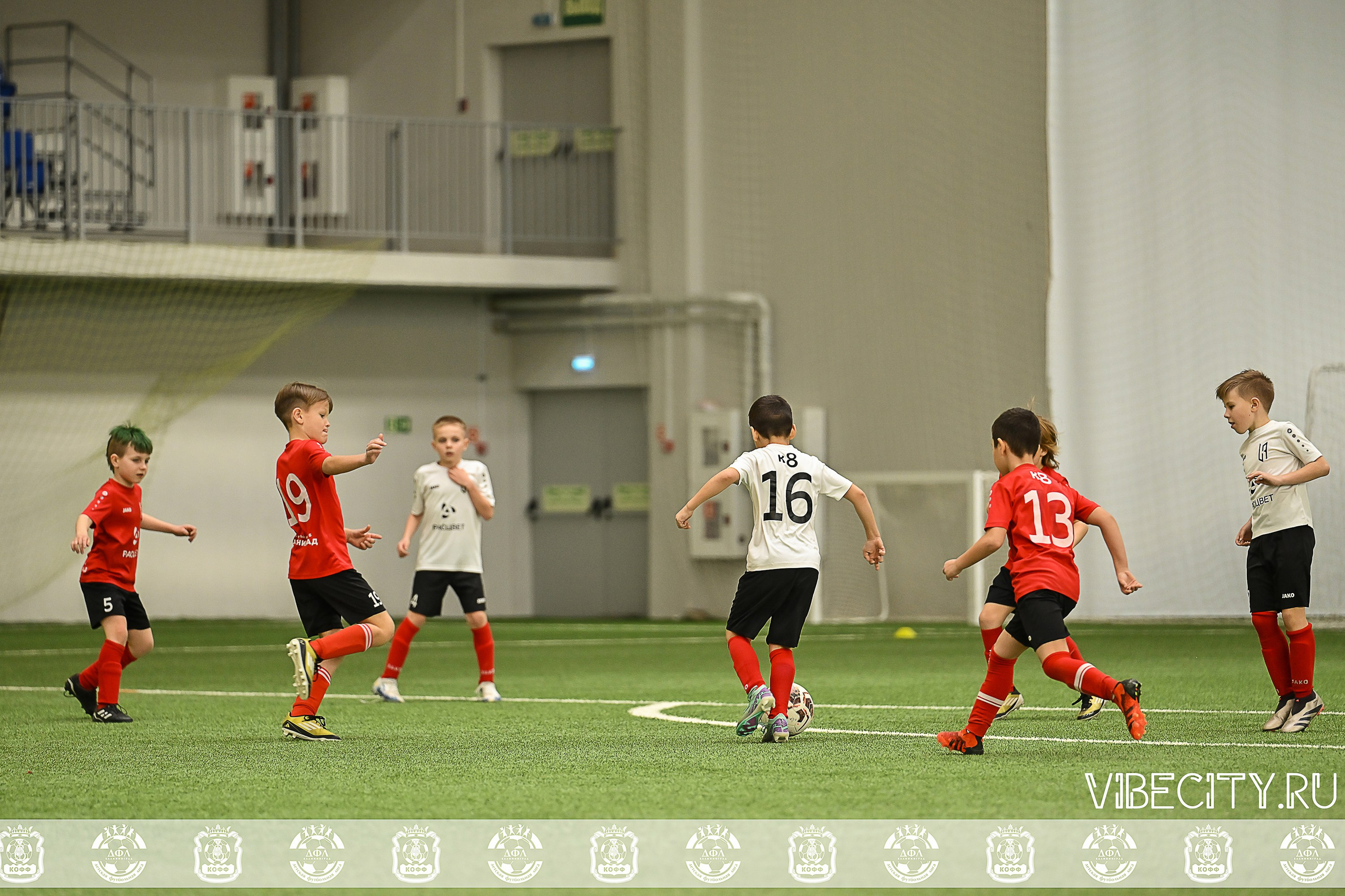 КУБОК БАЛТИЙСКОЙ ЛИГИ ПО МИНИ-ФУТБОЛУ U9 ЗЛ. VIBECITY.RU Вайб Сити Ру Фоторепортажи Фотоотчеты Калининград