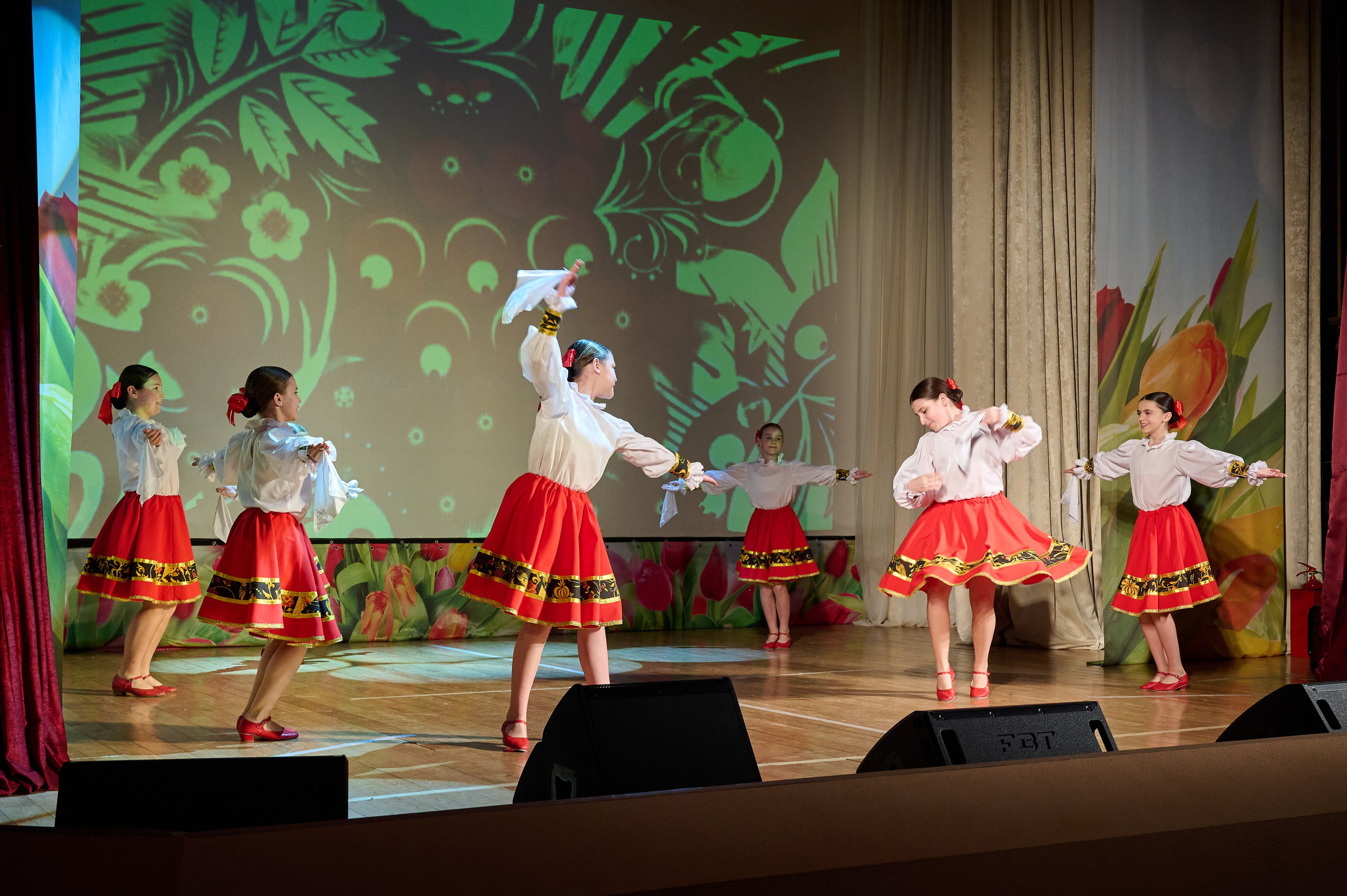 8 марта в Кабардинке. Жизнь курорта Кабардинка в фотографиях