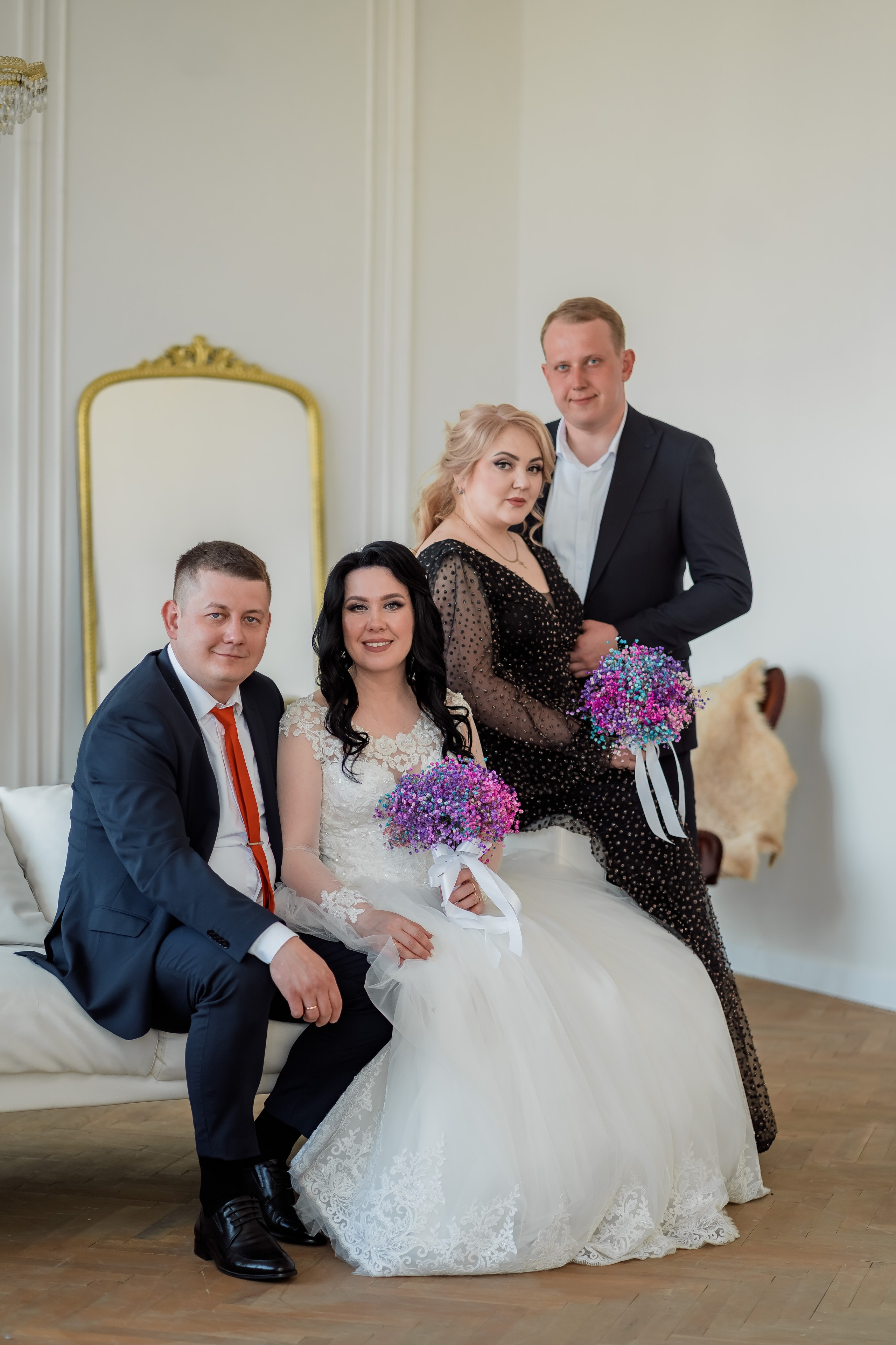 Молодожены со свидетелями. Подружка невесты. Свадебная фотосессия Астрахань. Свадебный фотограф Анна Шишкина Астрахань