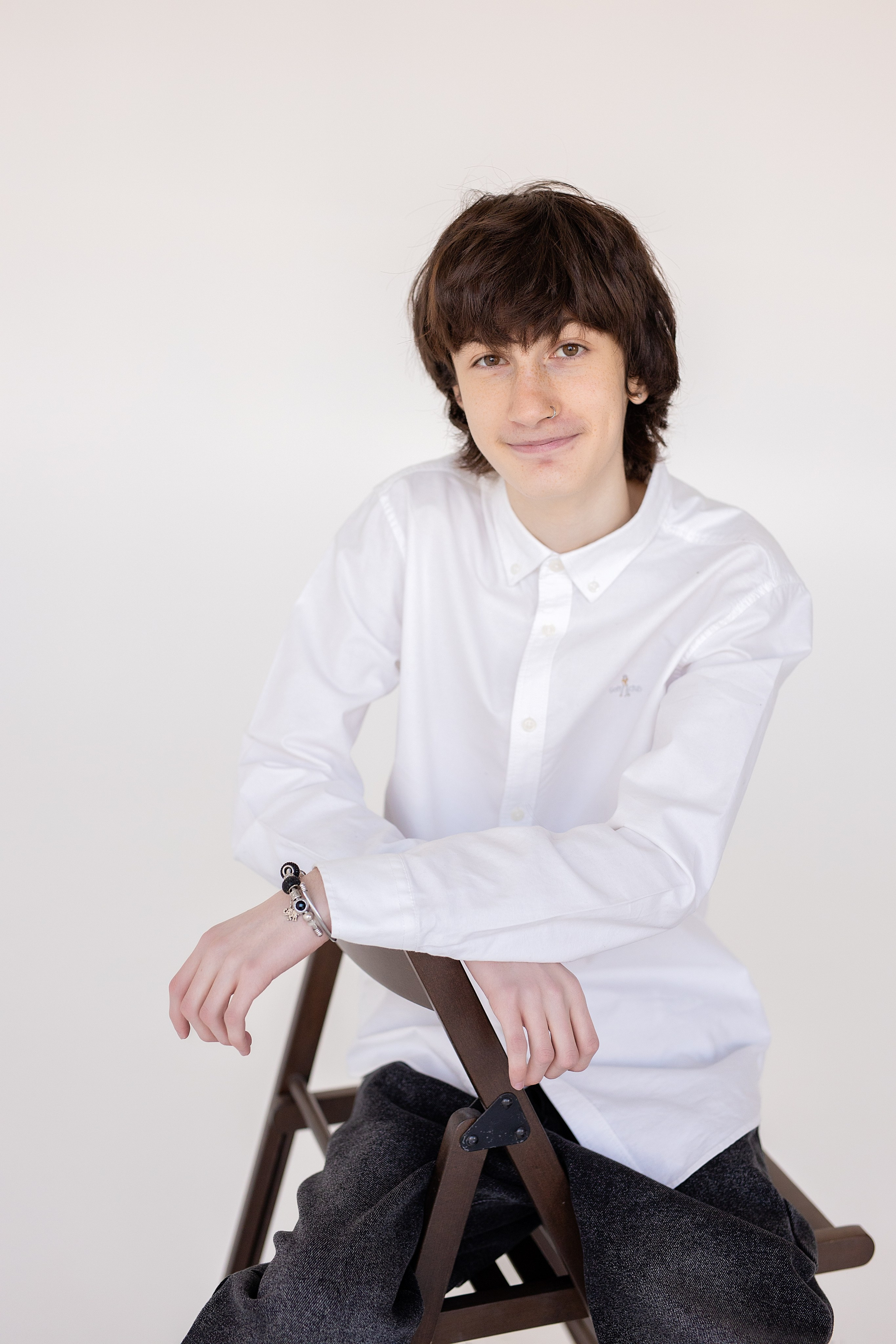 67 школа, 9б класс. Стильный выпускной альбом Владивосток фотограф Вероника Мигачева