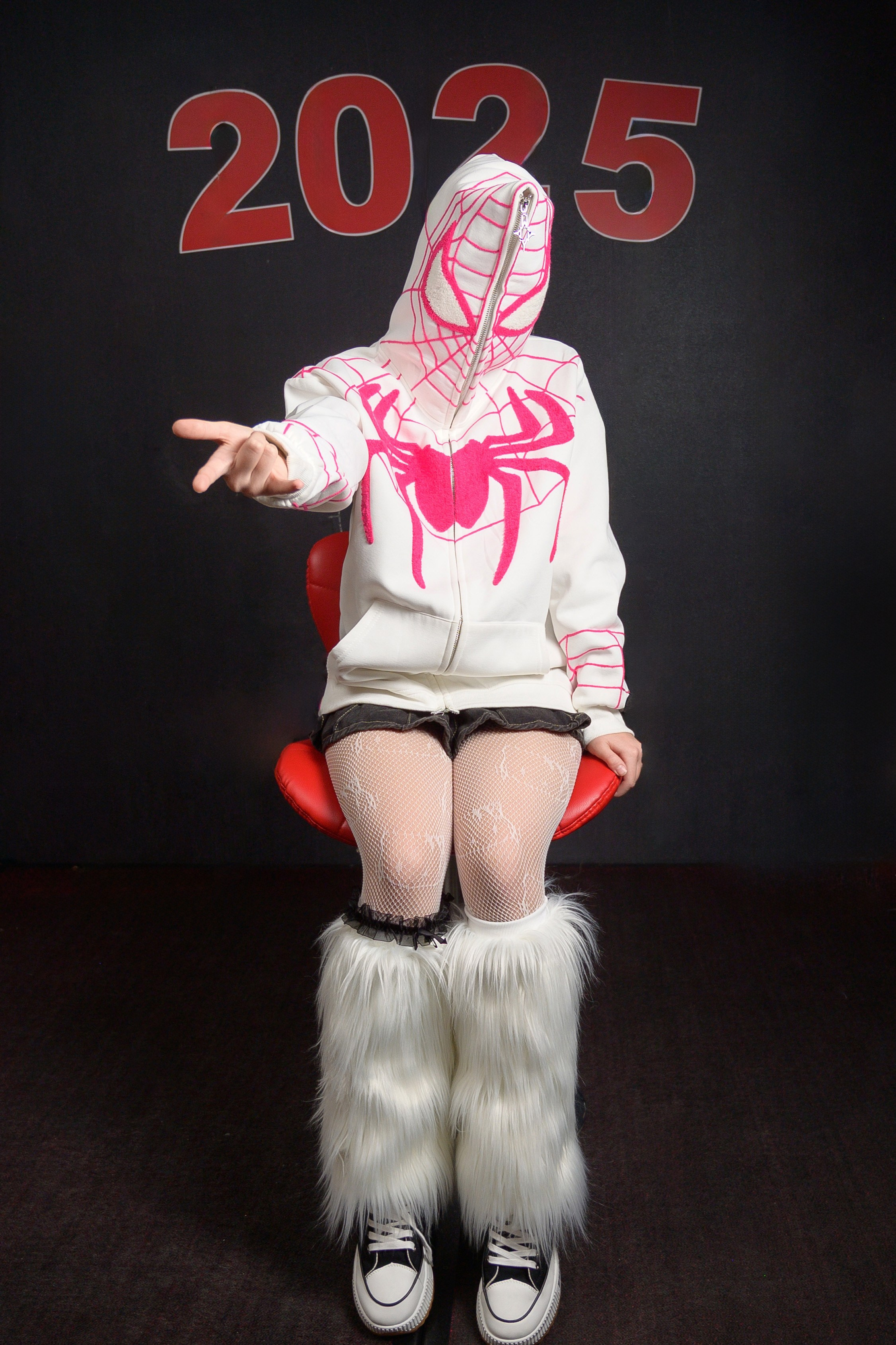 Фотографии старшеклассников для выпускных альбомов Нижневартовск | Портфолио. AR-t студия «Альбом+», г. Нижневартовск