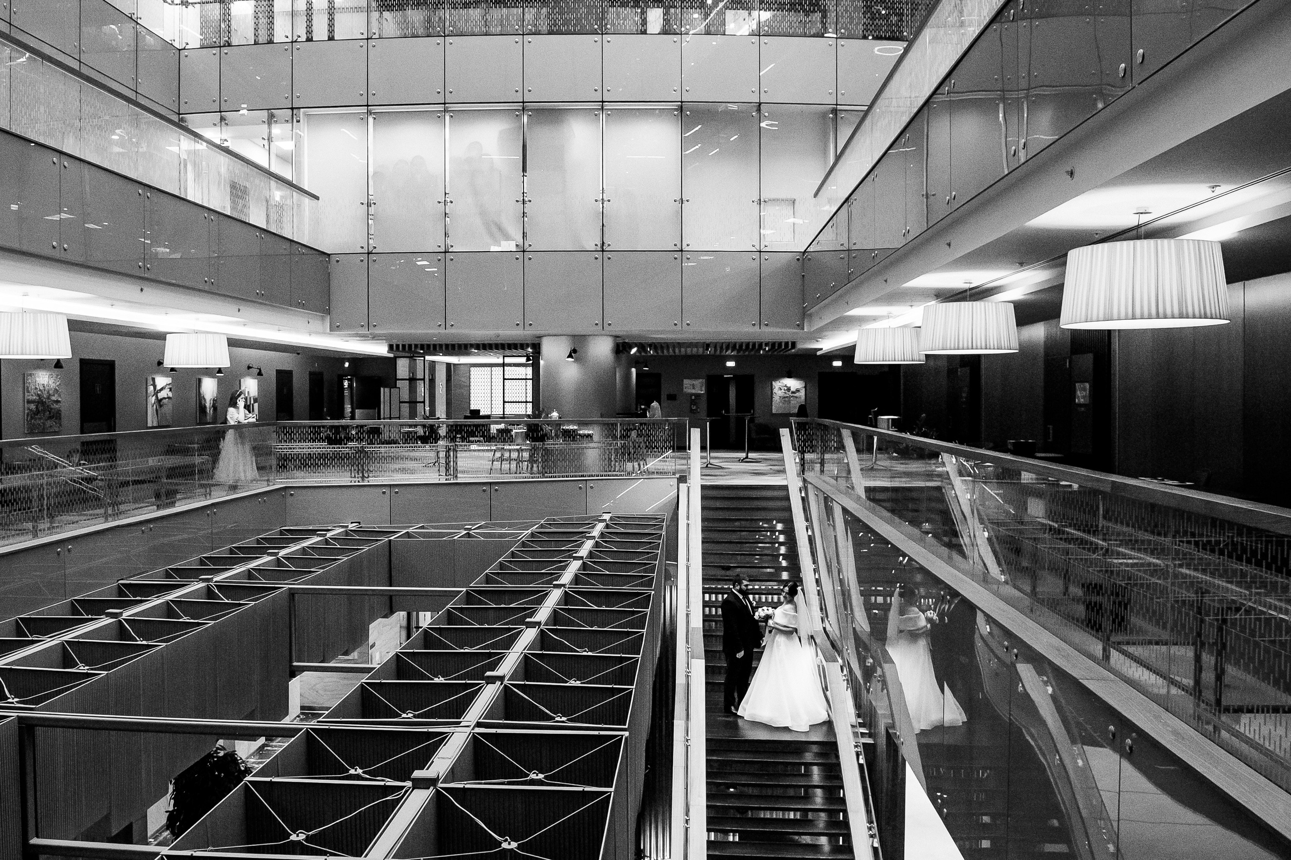 Свадебные сборы в Radisson Blu Olimpiyskiy. Свадебный фотограф Москва — Сергей и Татьяна