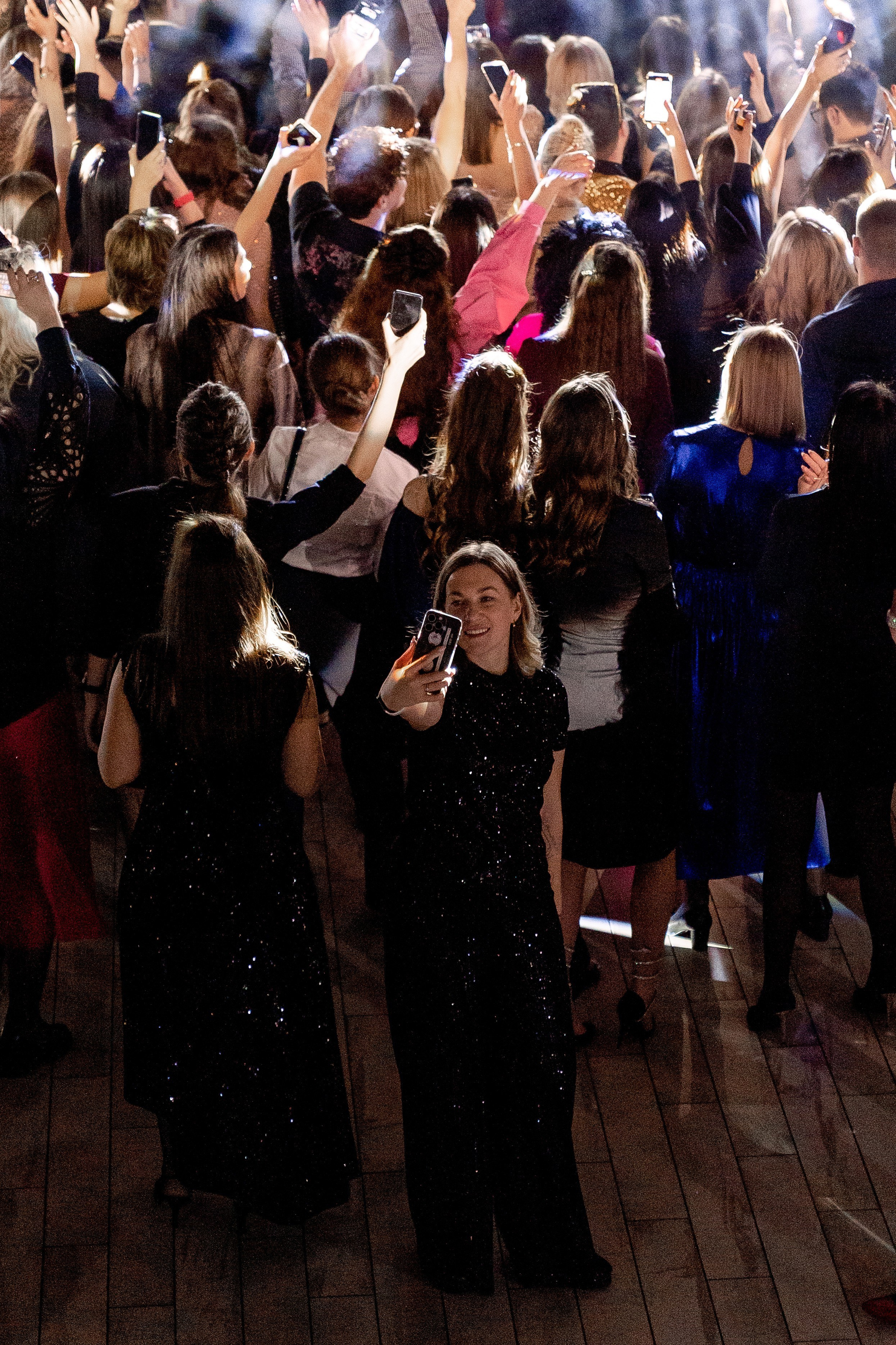 • корпоратив «АВЕНЮ». Фотограф, индивидуальные женские, мужские фотосессии в Ростове-на-Дону