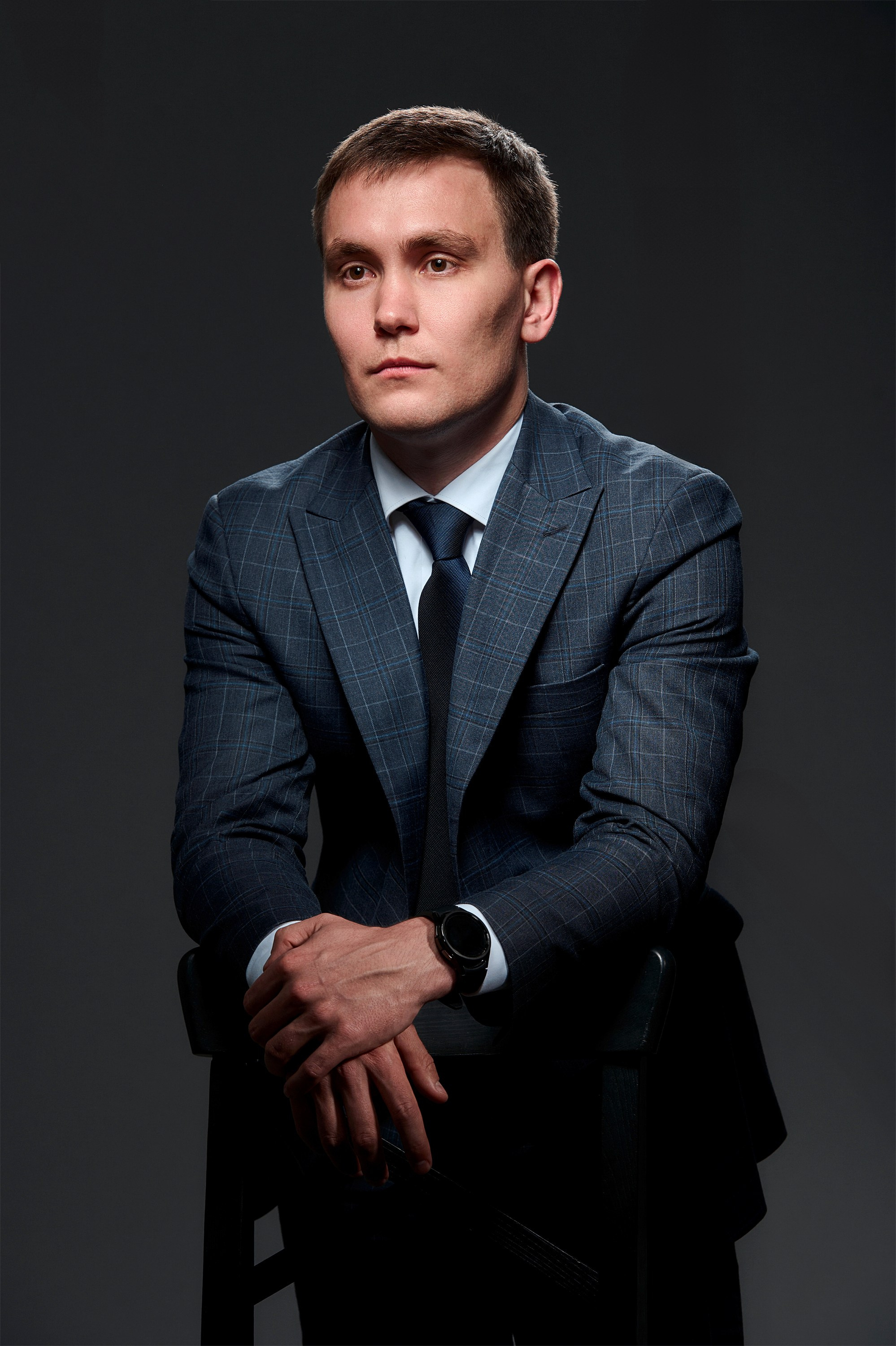 Мужские портреты. Контент фотограф для бизнеса и маркет-плейсов