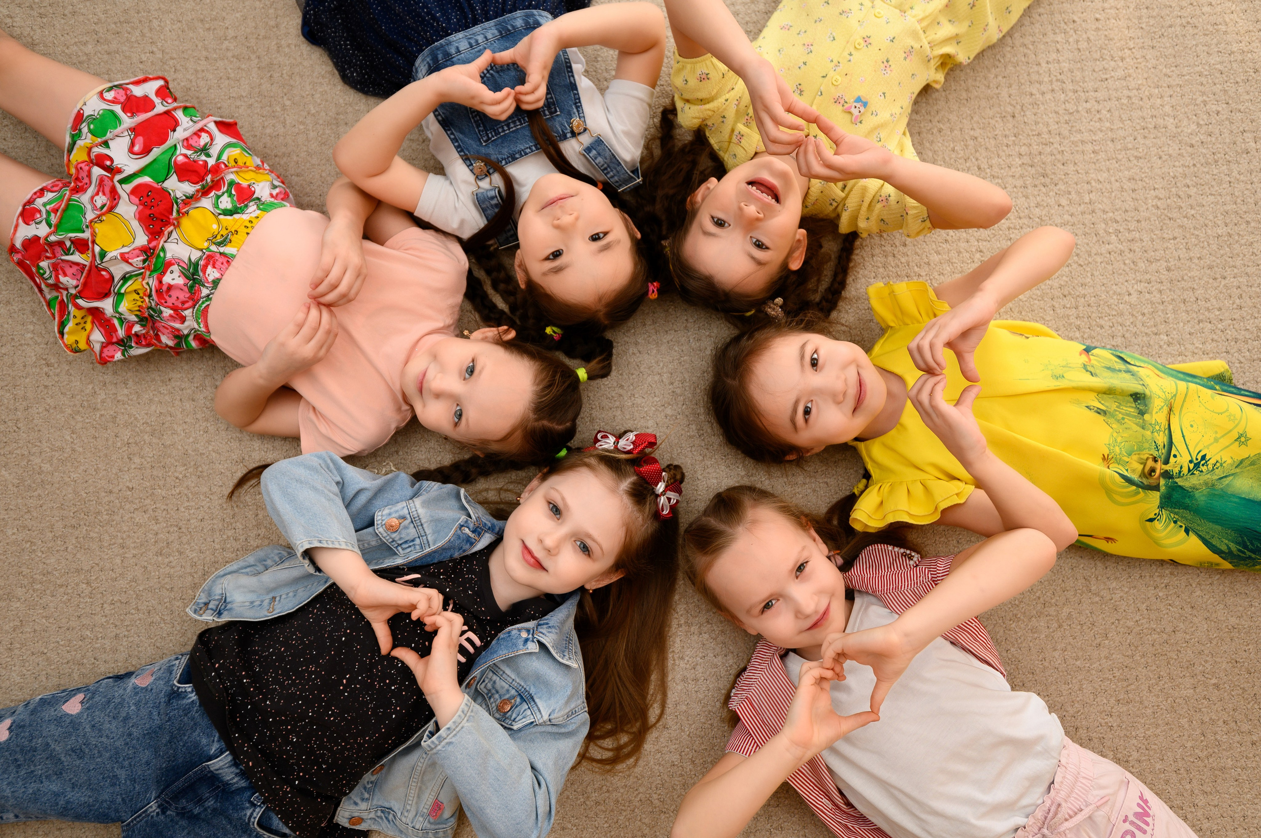 Детский сад. Фотоальбомы для выпускников школ и детских садов в Республике Алтай и за её пределами