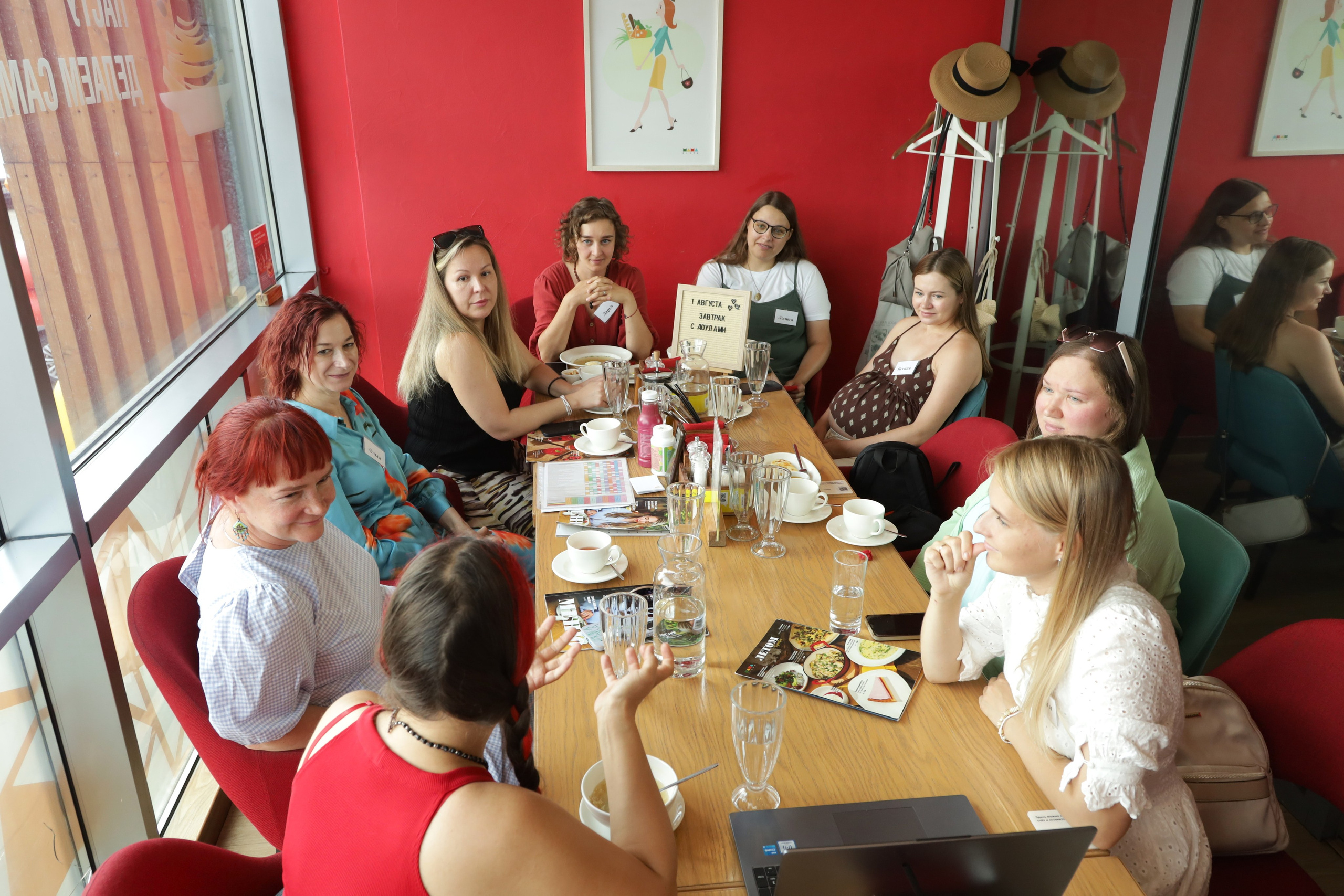 Завтрак с доулой. Фотограф новорожденных в Ижевске Анастасия Преснякова