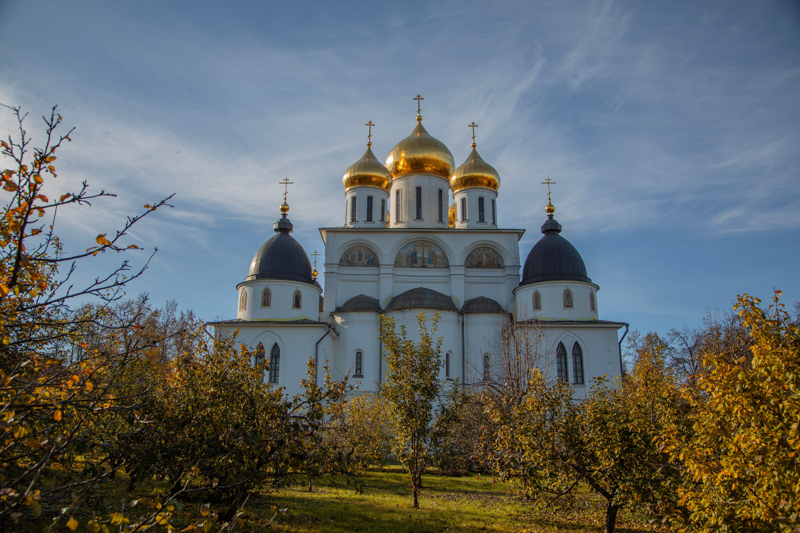 Воскресенье в г. Дмитров. Фотограф Сергей Ловкий