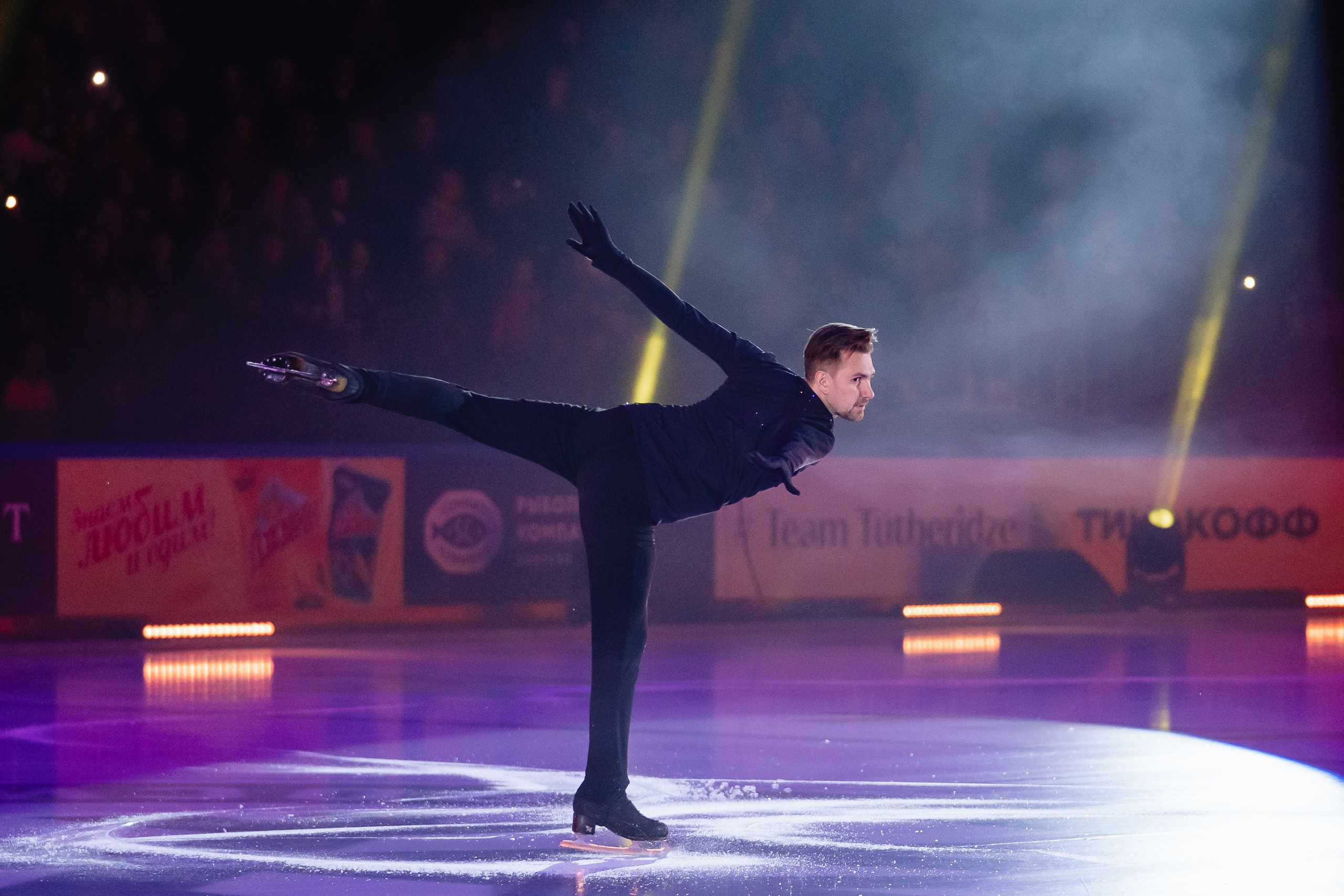 Шоу «Чемпионы на льду» в Новосибирске. Воробьева Ксения — Спортивный и танцевальный фотограф Новосибирск