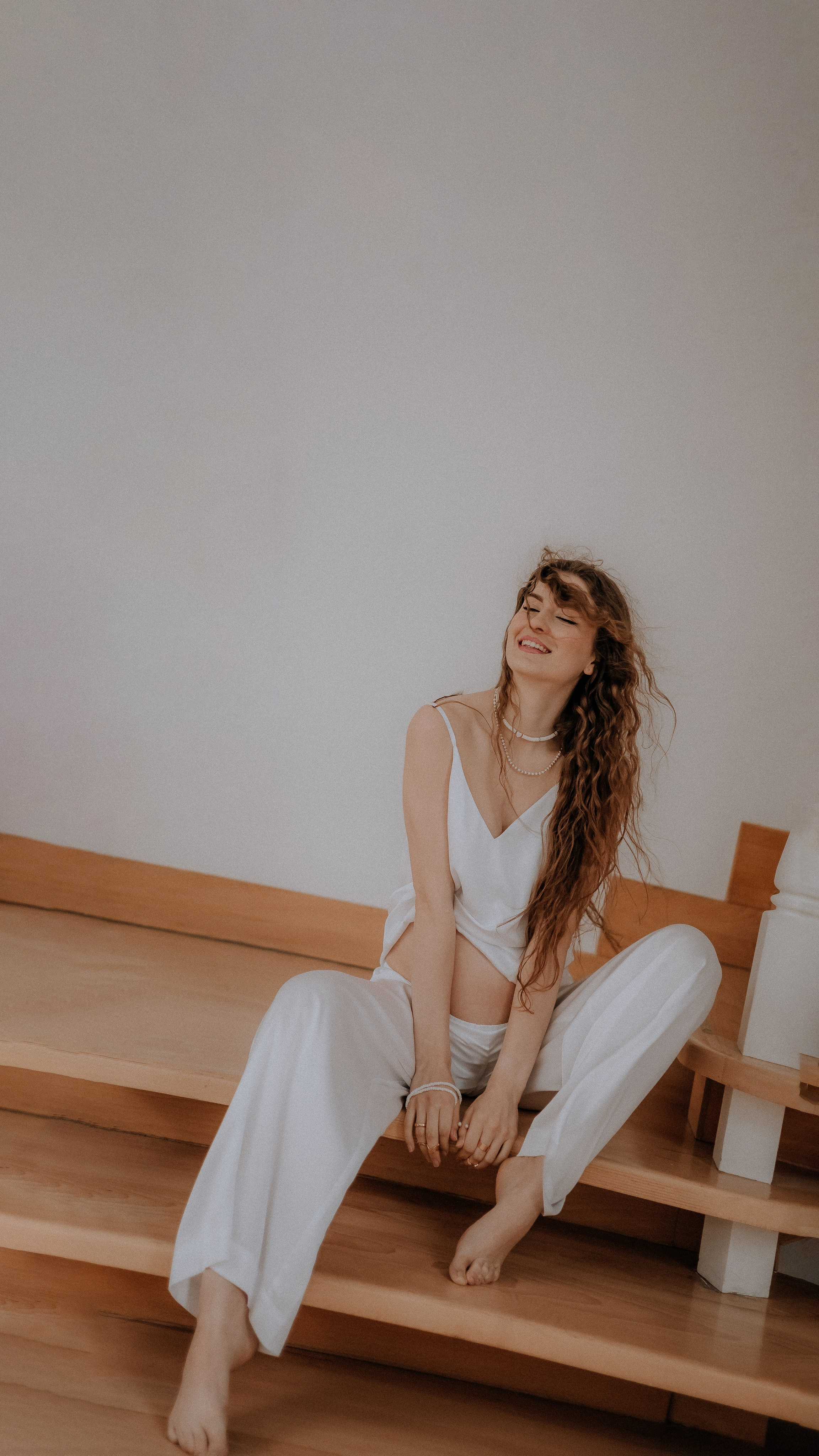 красивая фотосессия беременности в москве, фотосессия беременности в москве, фотосессия беременности с мужем в москве, фотосессия в светлой фотостудии в москве, топ фотограф беременности в москве, фотосессия беременности под ключ в москве, стильая фотосессия беременности в москве, нежная фотосессия беременности в москве, заказать фотосессию беременности в москве, ню фотосессия беременности в москве, фотосессия беременности на циклораме