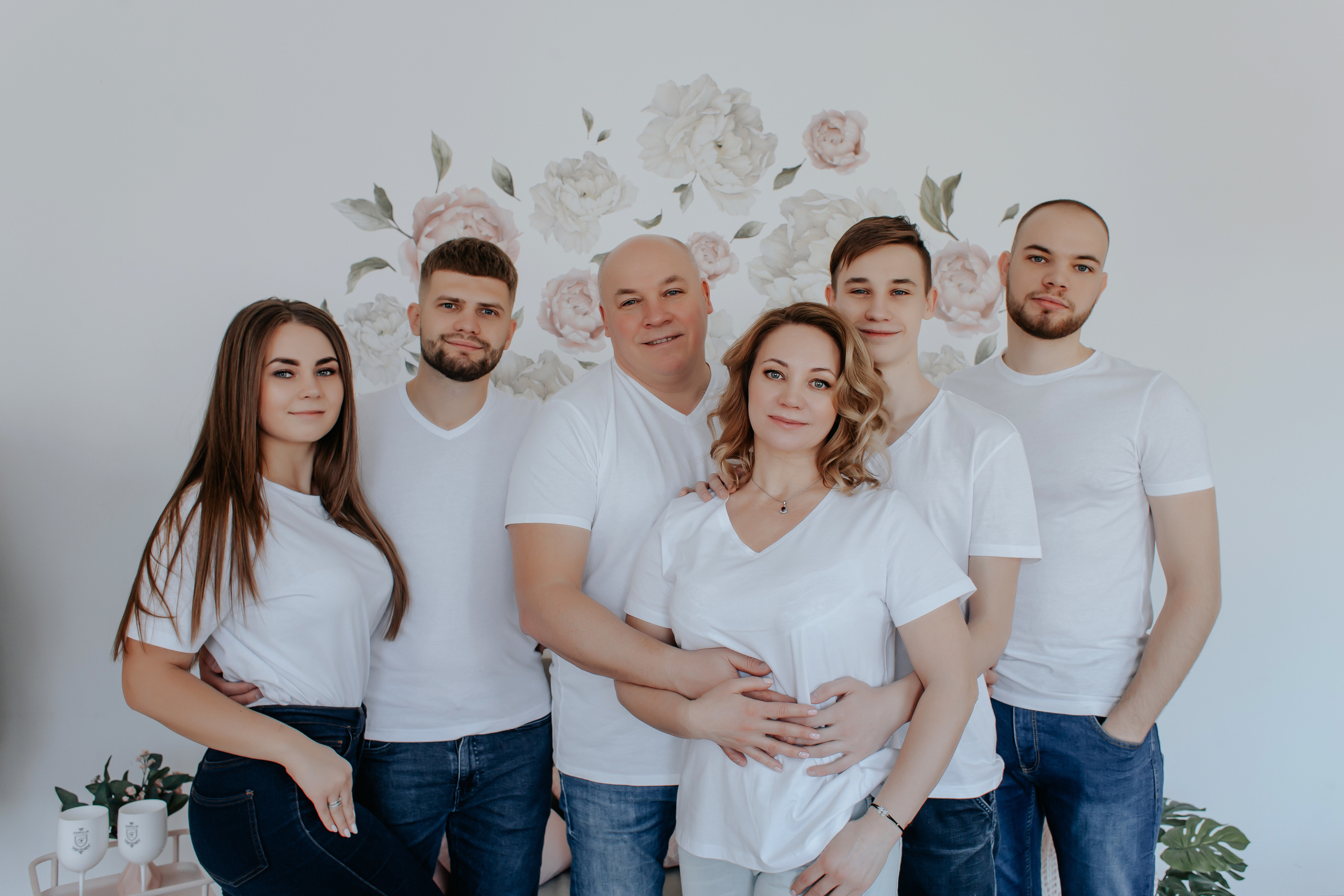 Семейная фотосессия в студии Витебска. Свадебный фотограф в Витебске Дмитрий Кувшинов