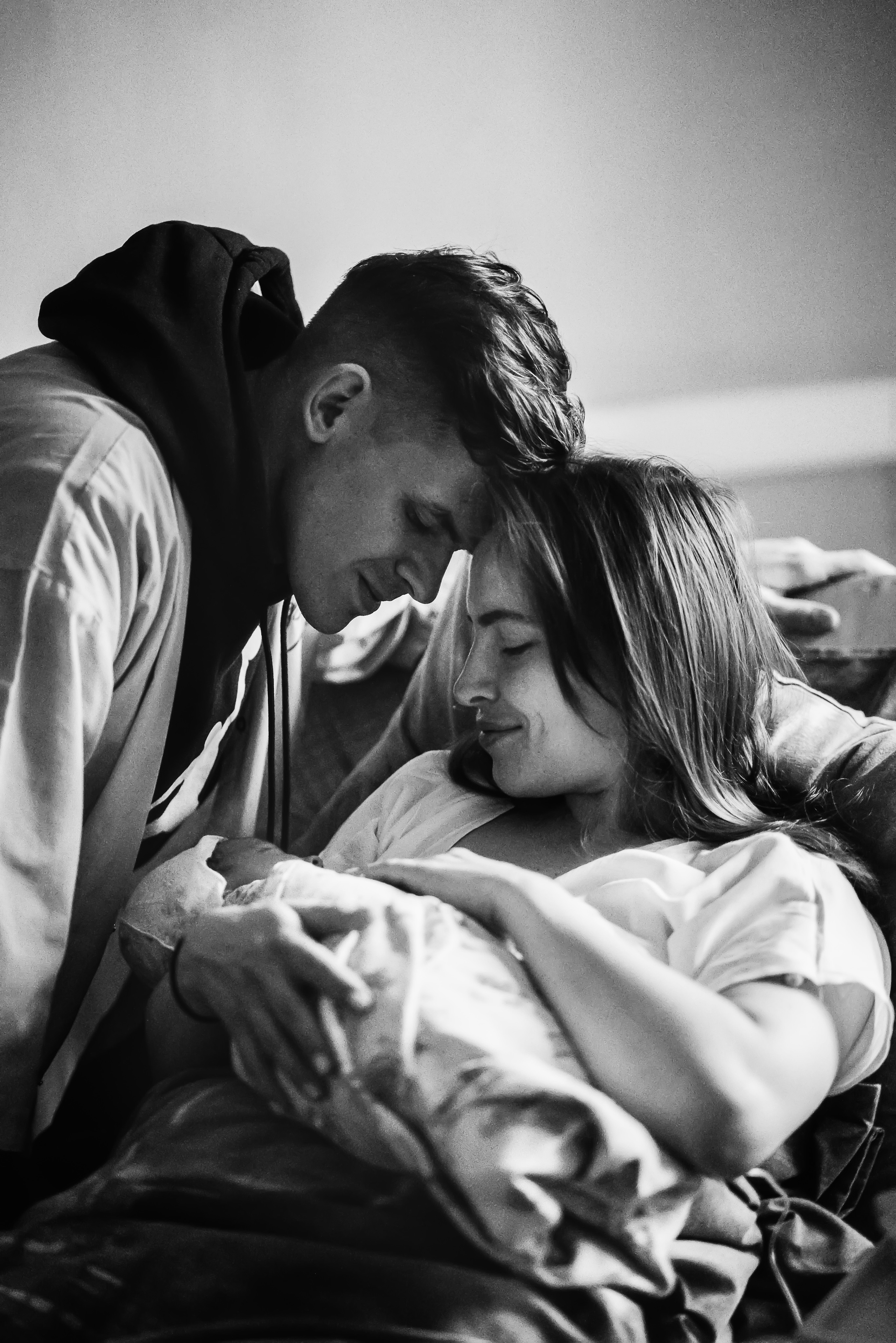 Birth photographer Austin, TX | Raw, powerful, & unfiltered storytelling | Anny Smirnova