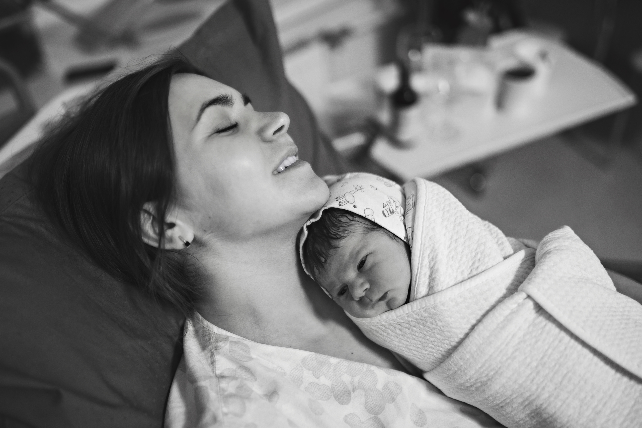 Birth photographer Austin, TX | Raw, powerful, & unfiltered storytelling | Anny Smirnova