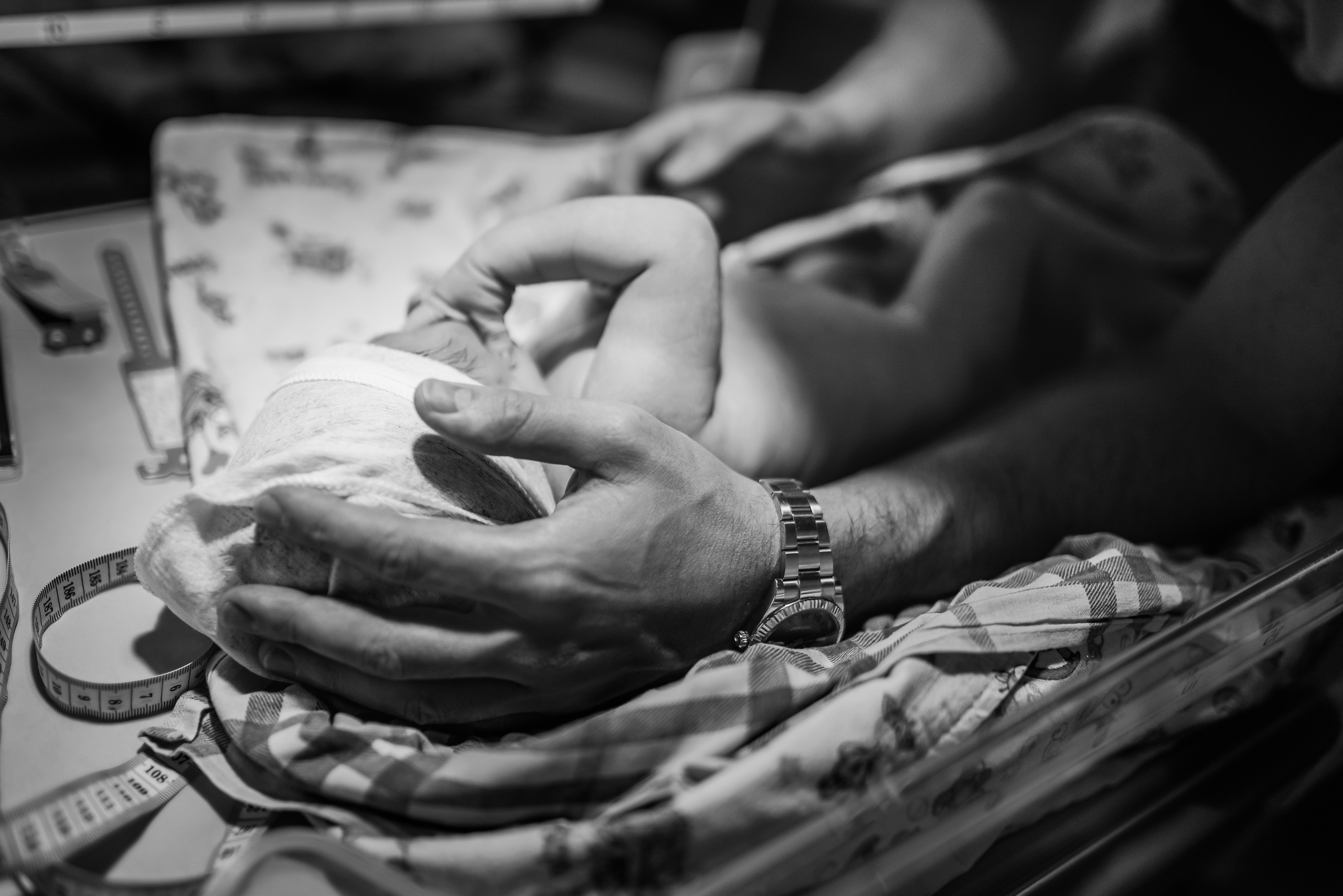 Birth photographer Austin, TX | Raw, powerful, & unfiltered storytelling | Anny Smirnova